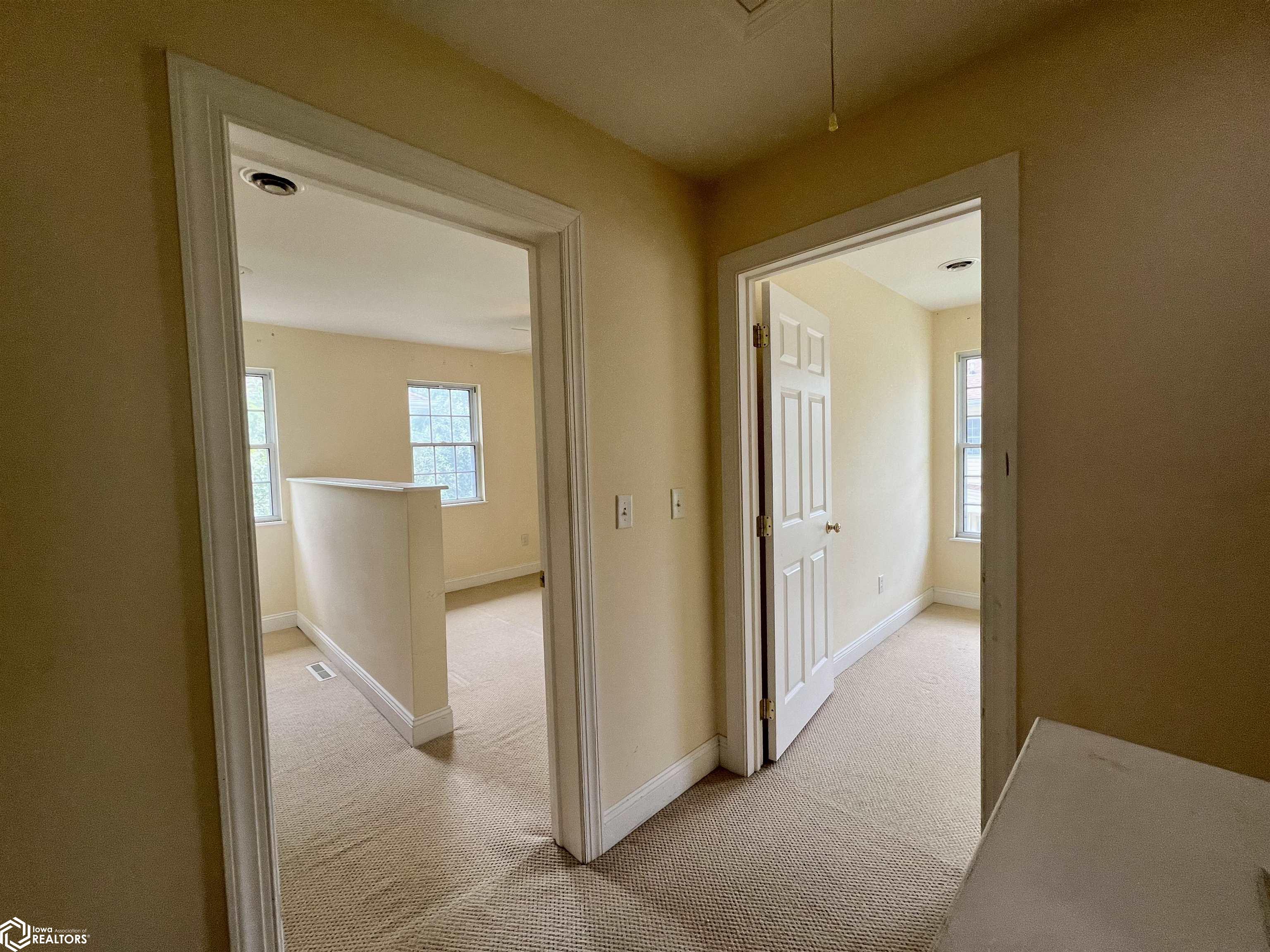 710 Orchard Place, Fairfield, Iowa image 33