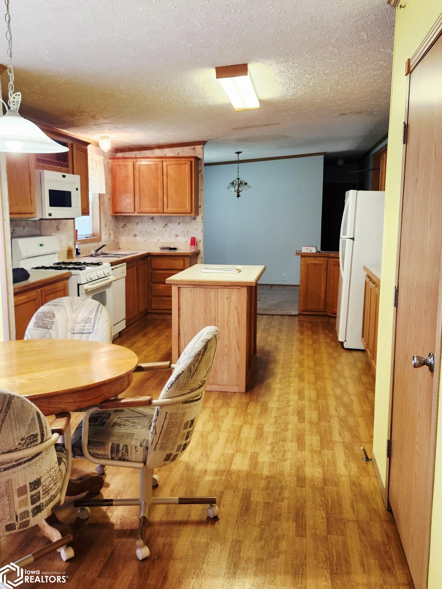 320 E Iowa Street, Afton, Iowa image 15