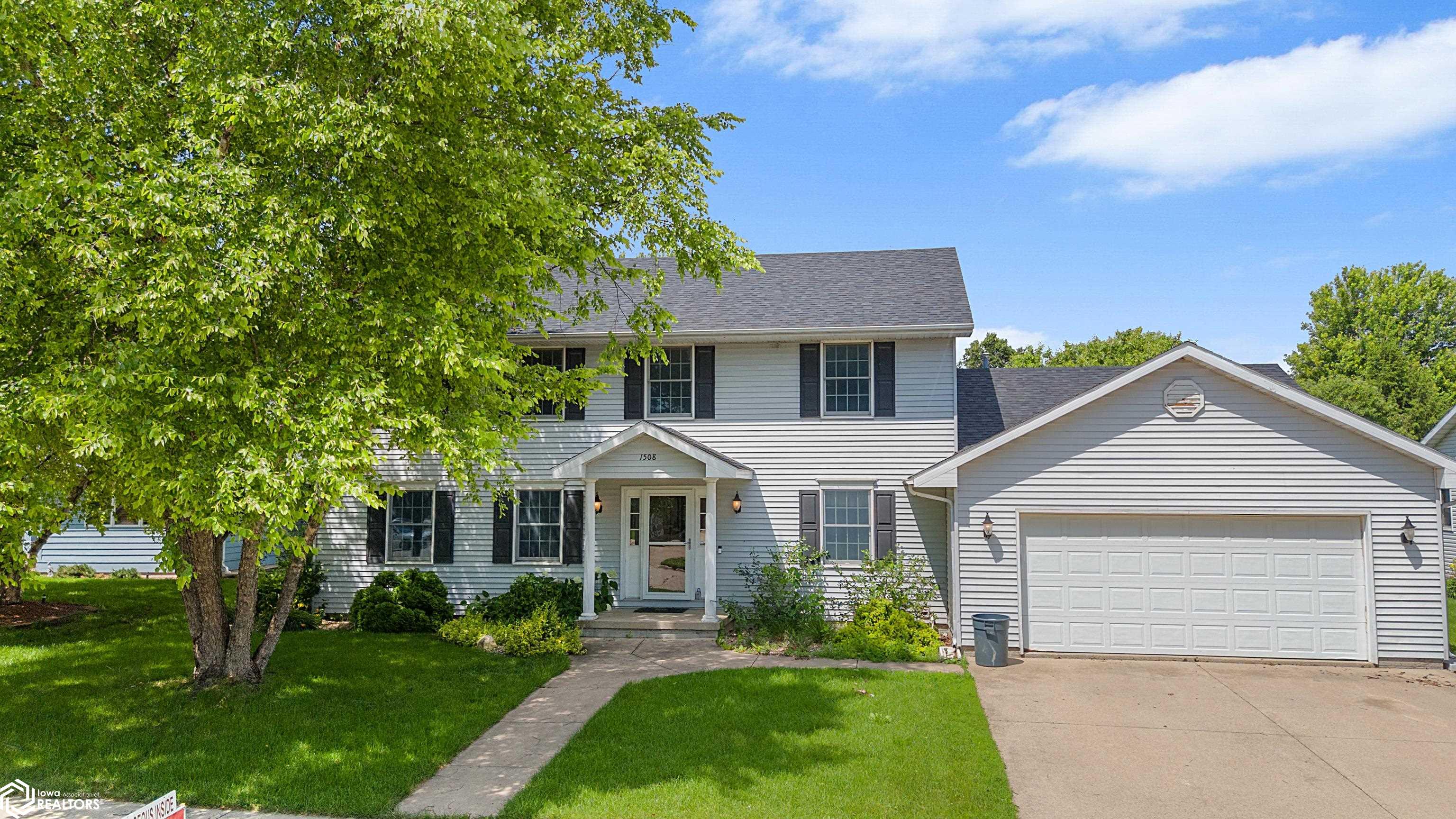 1508 Emerald Ct, Mason City, Iowa image 1