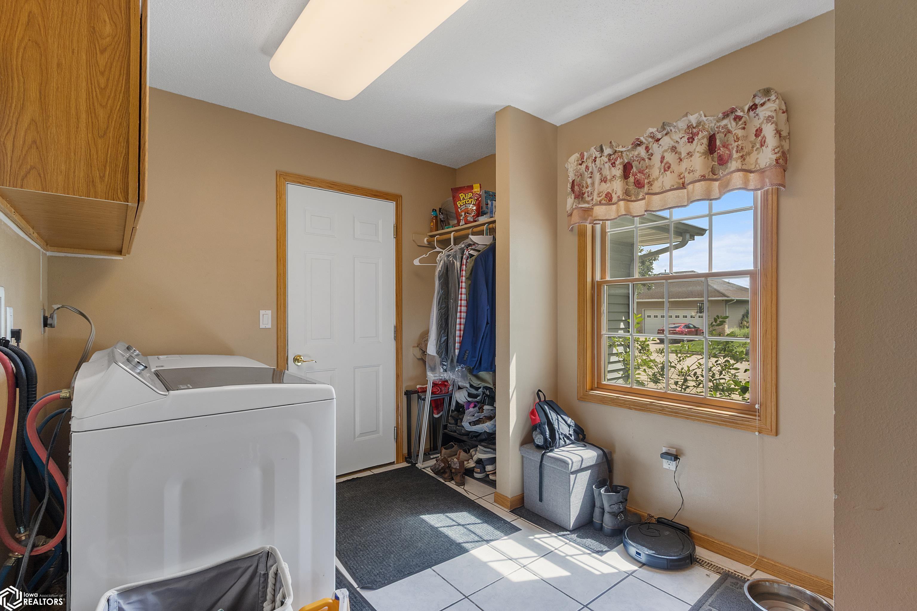 1508 Emerald Ct, Mason City, Iowa image 14