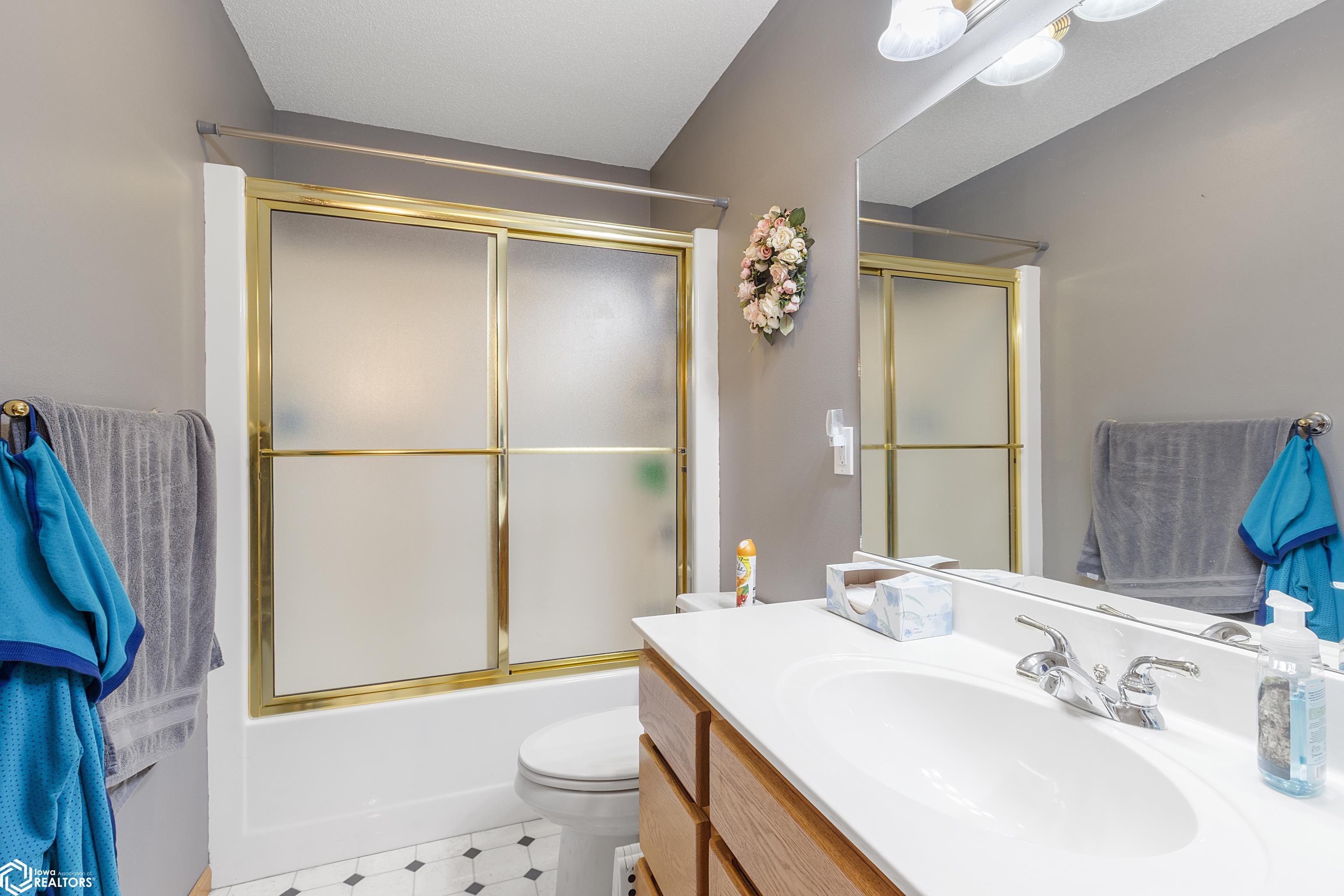1508 Emerald Ct, Mason City, Iowa image 20