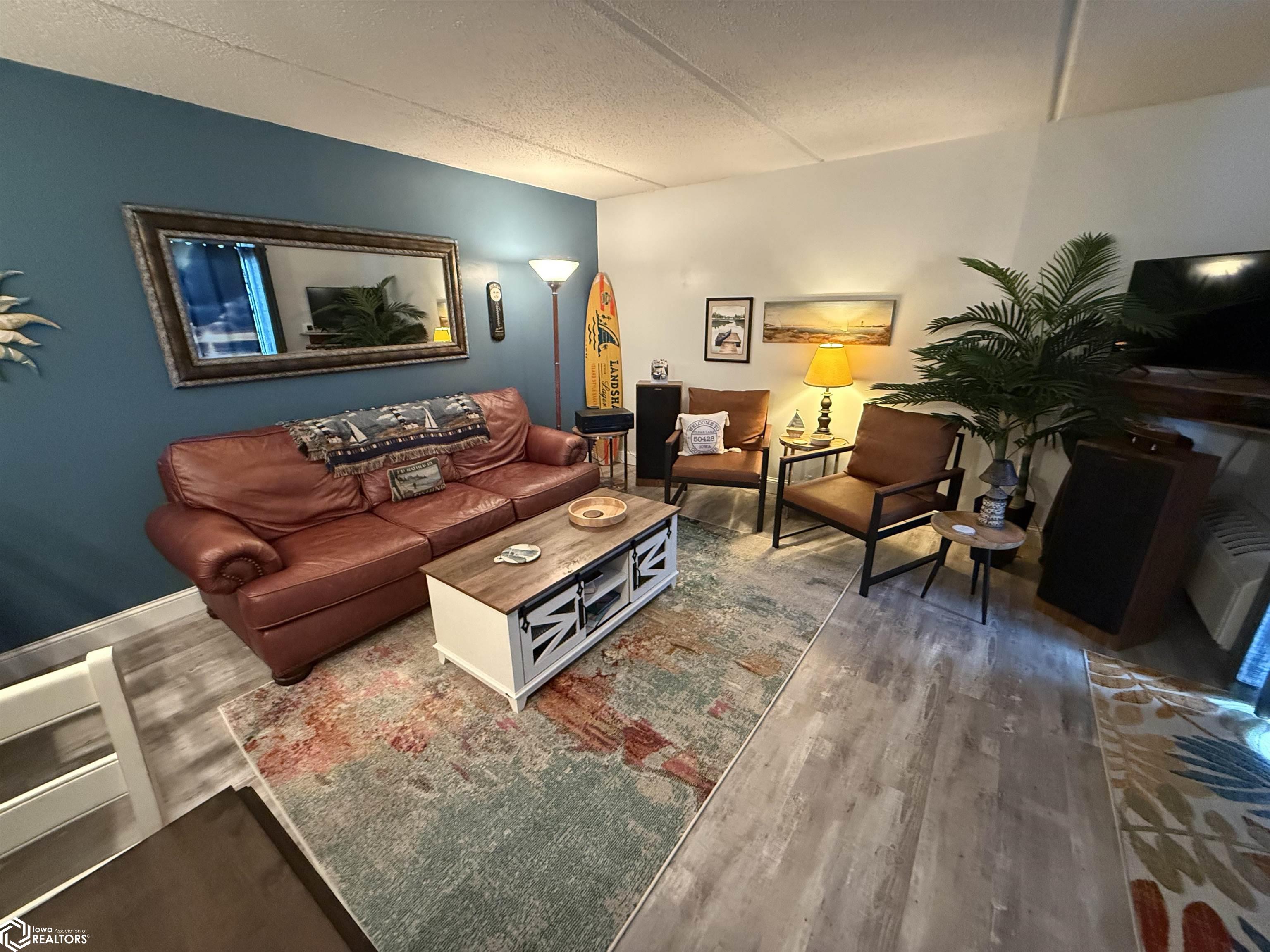 2700 N Shore Drive #405, Clear Lake, Iowa image 3