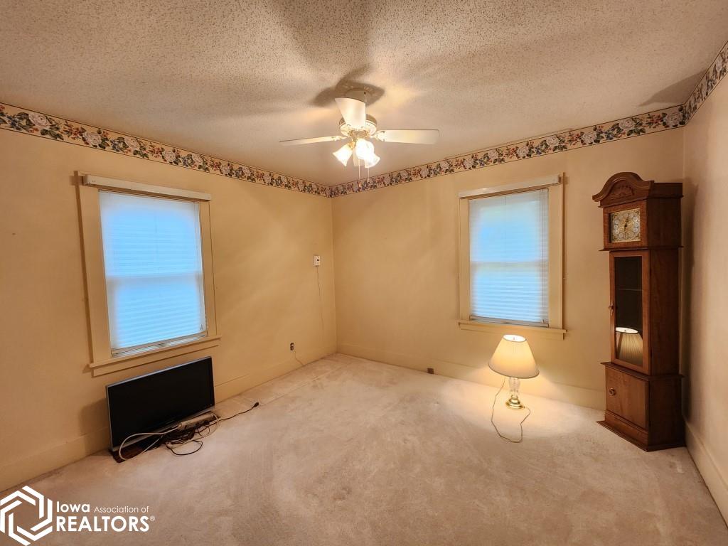 312 15th Street, Mason City, Iowa image 7