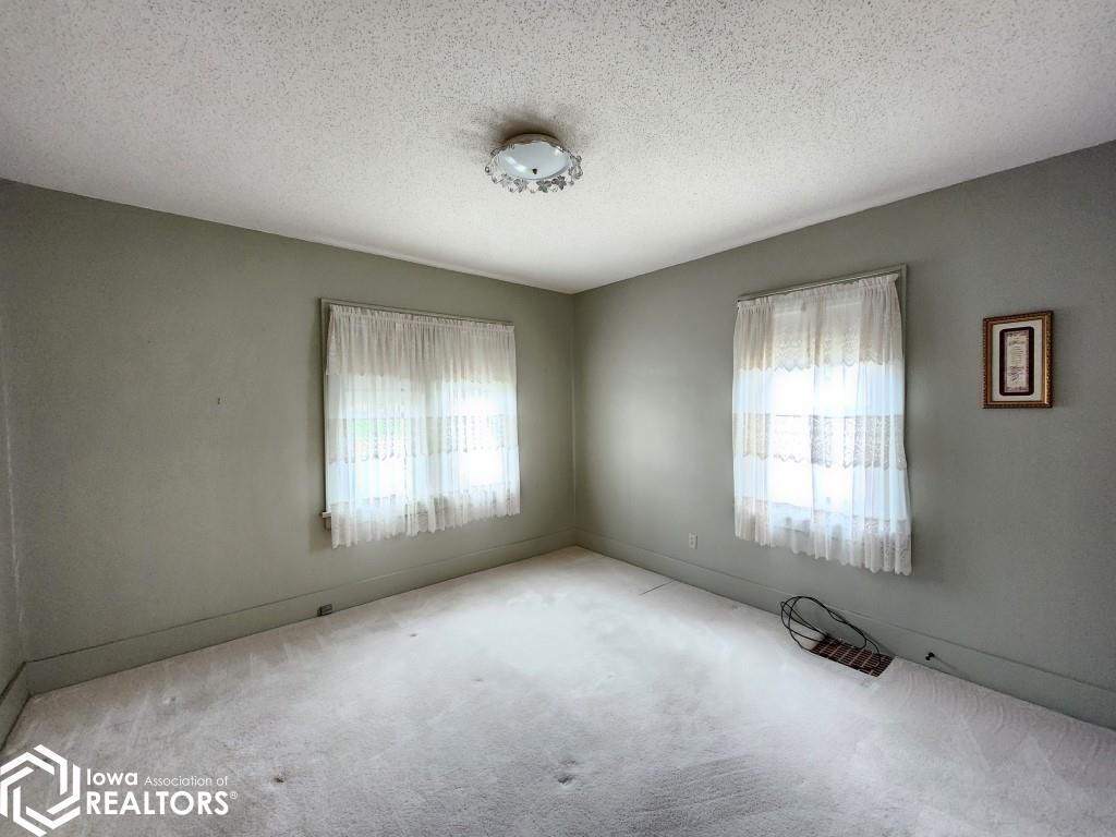 312 15th Street, Mason City, Iowa image 9