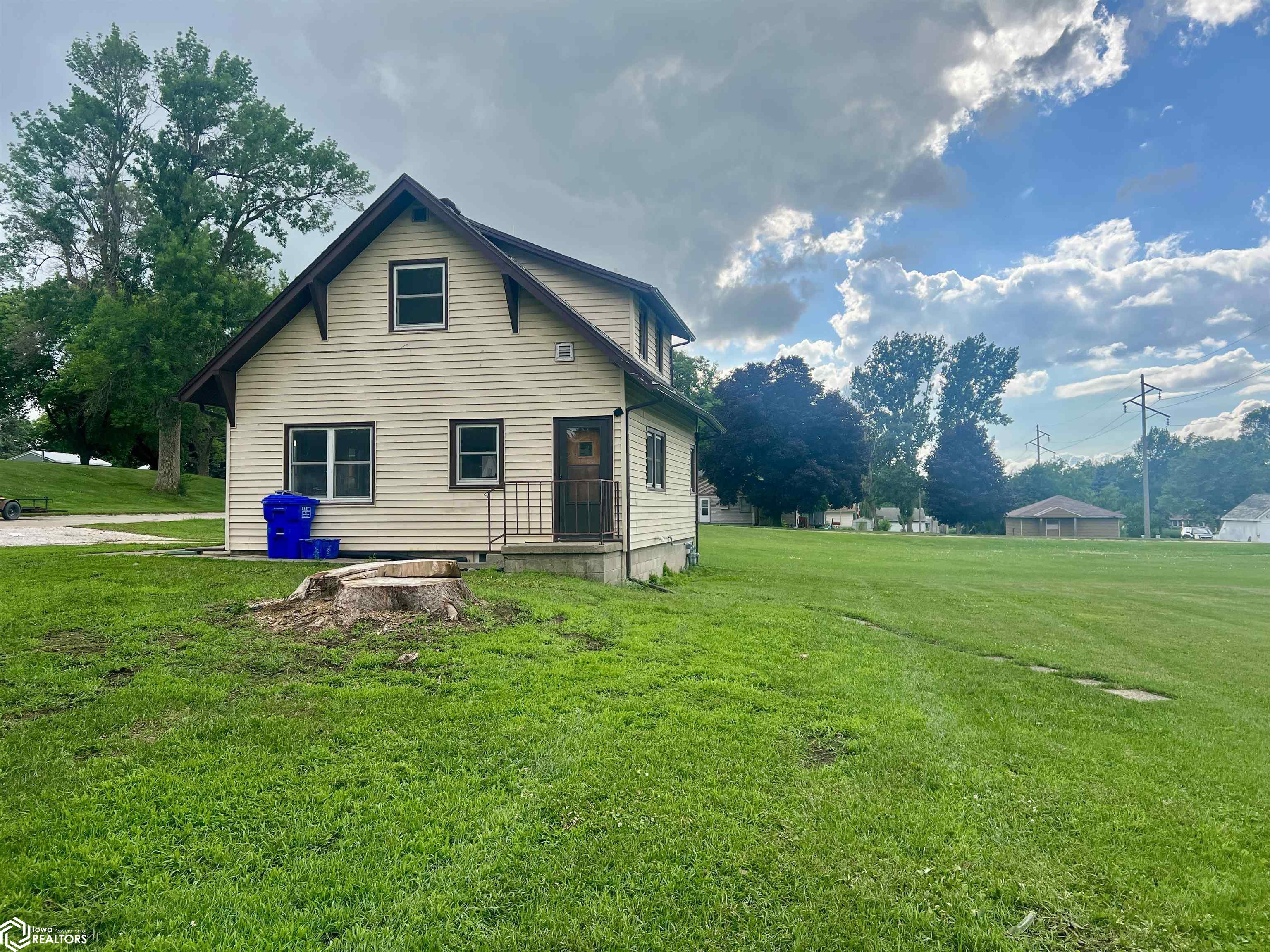 587 8th Avenue, Manilla, Iowa image 3