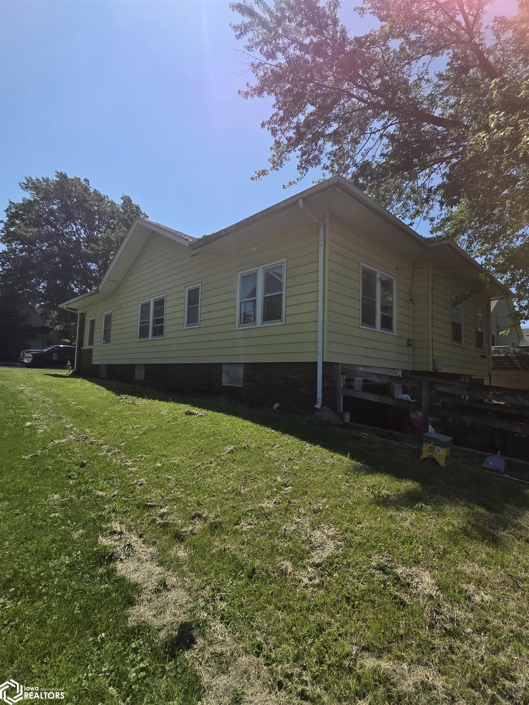 410 N Pine Street, Creston, Iowa image 3