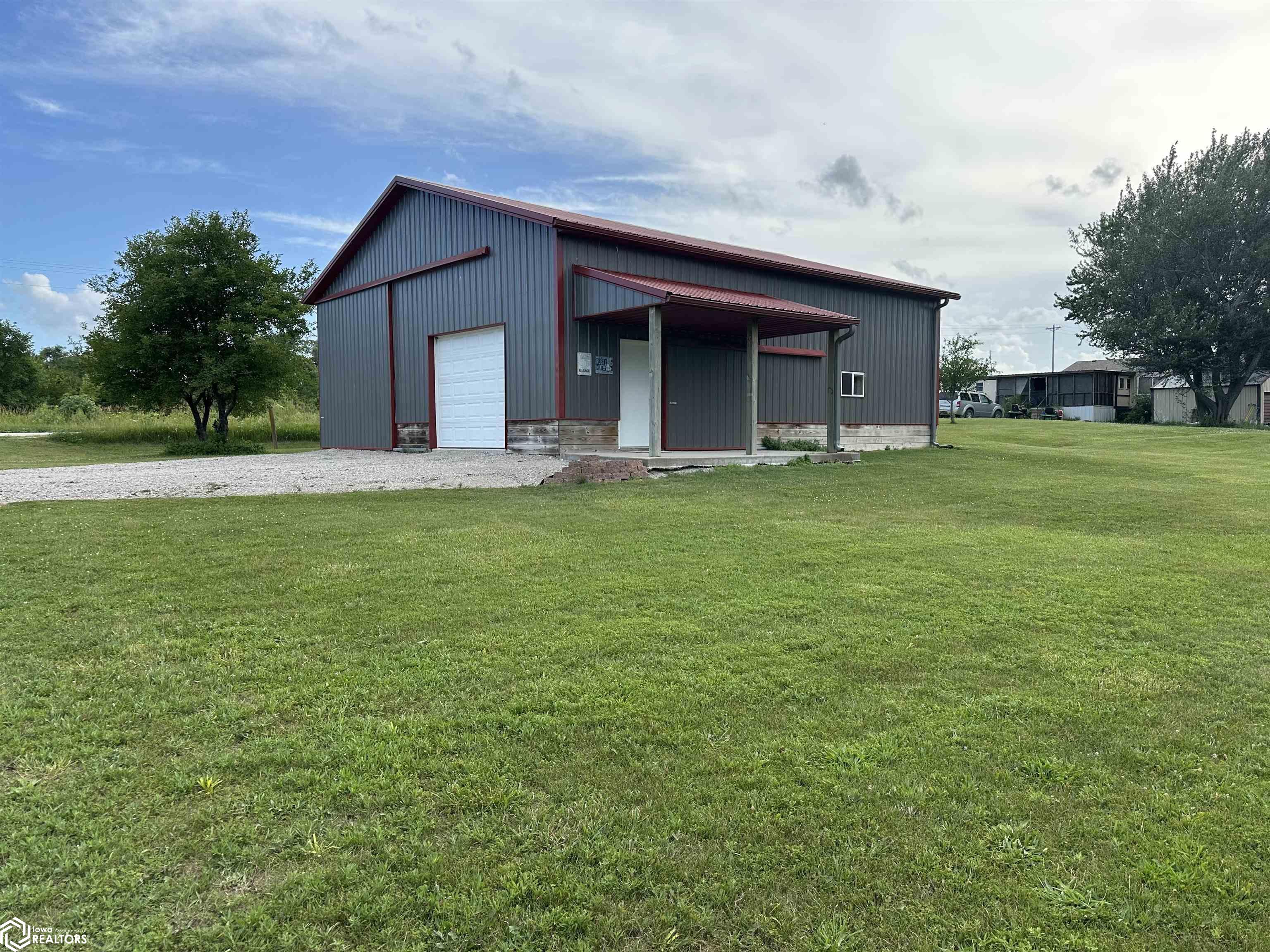 1097 250th Street, Melrose, Iowa image 36