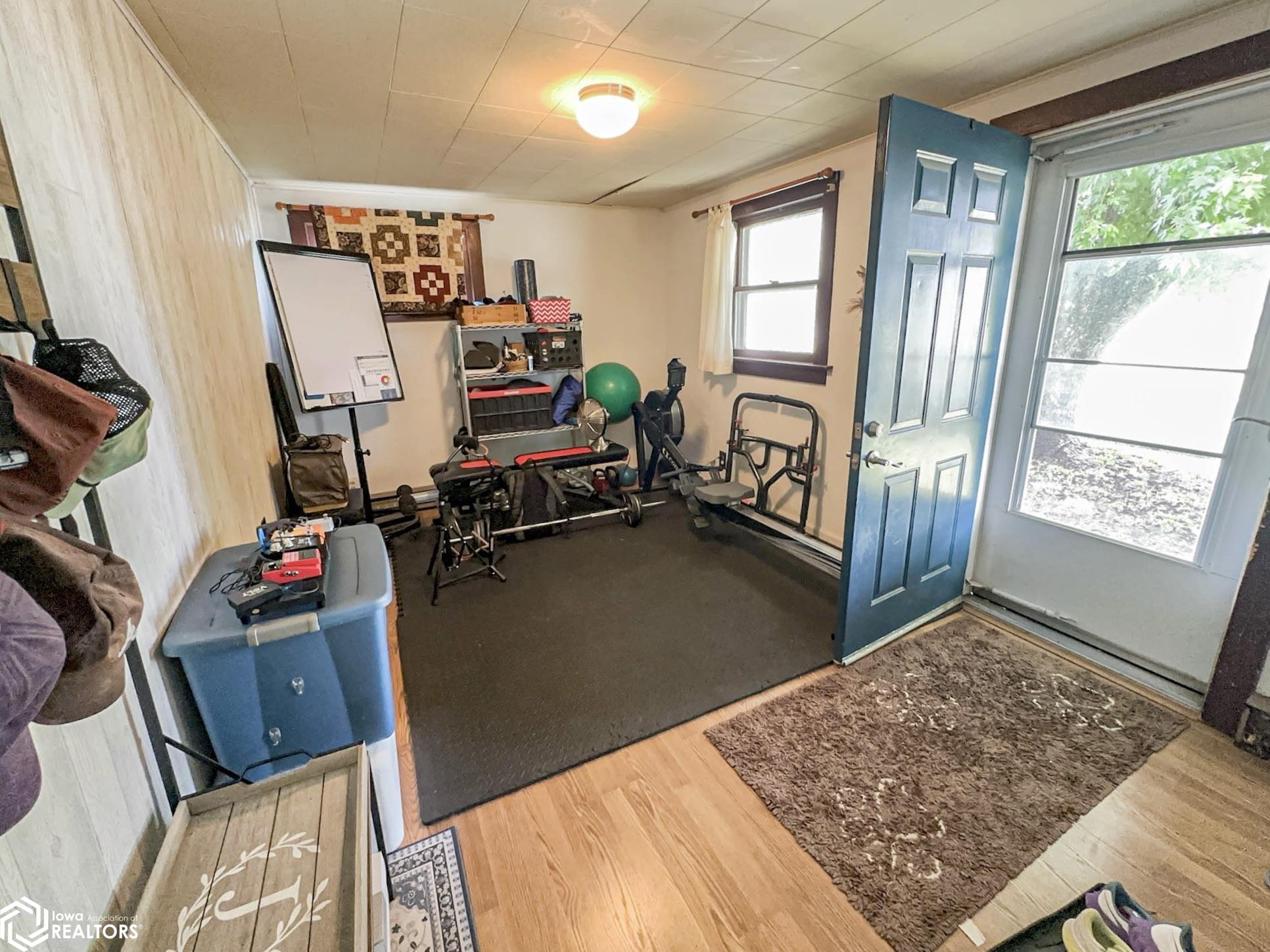 818 Summer Street, Grinnell, Iowa image 13