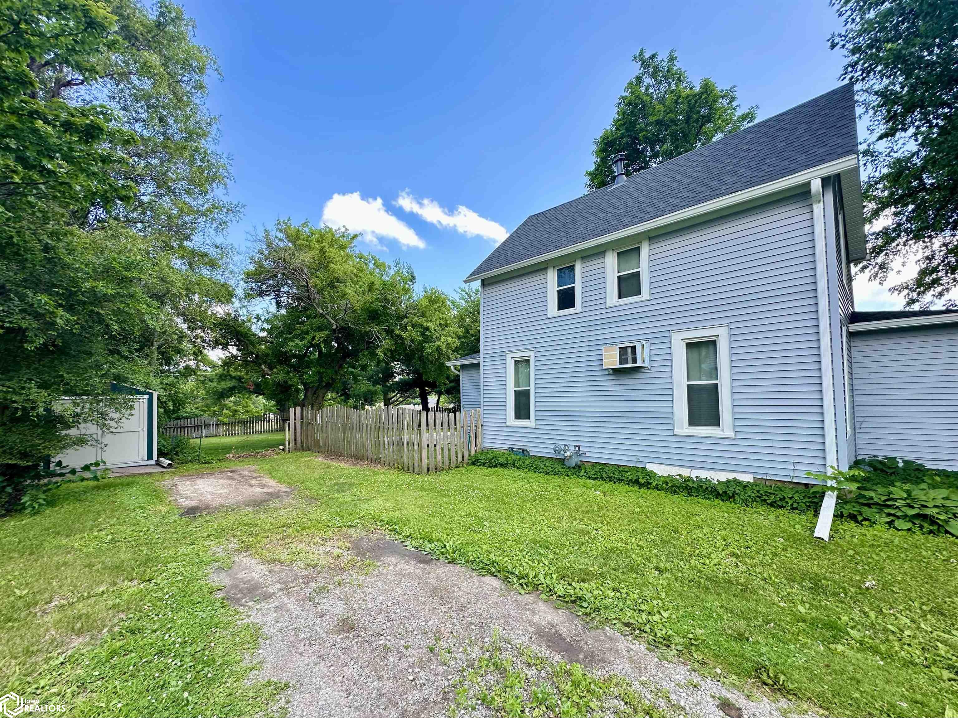 818 Summer Street, Grinnell, Iowa image 27