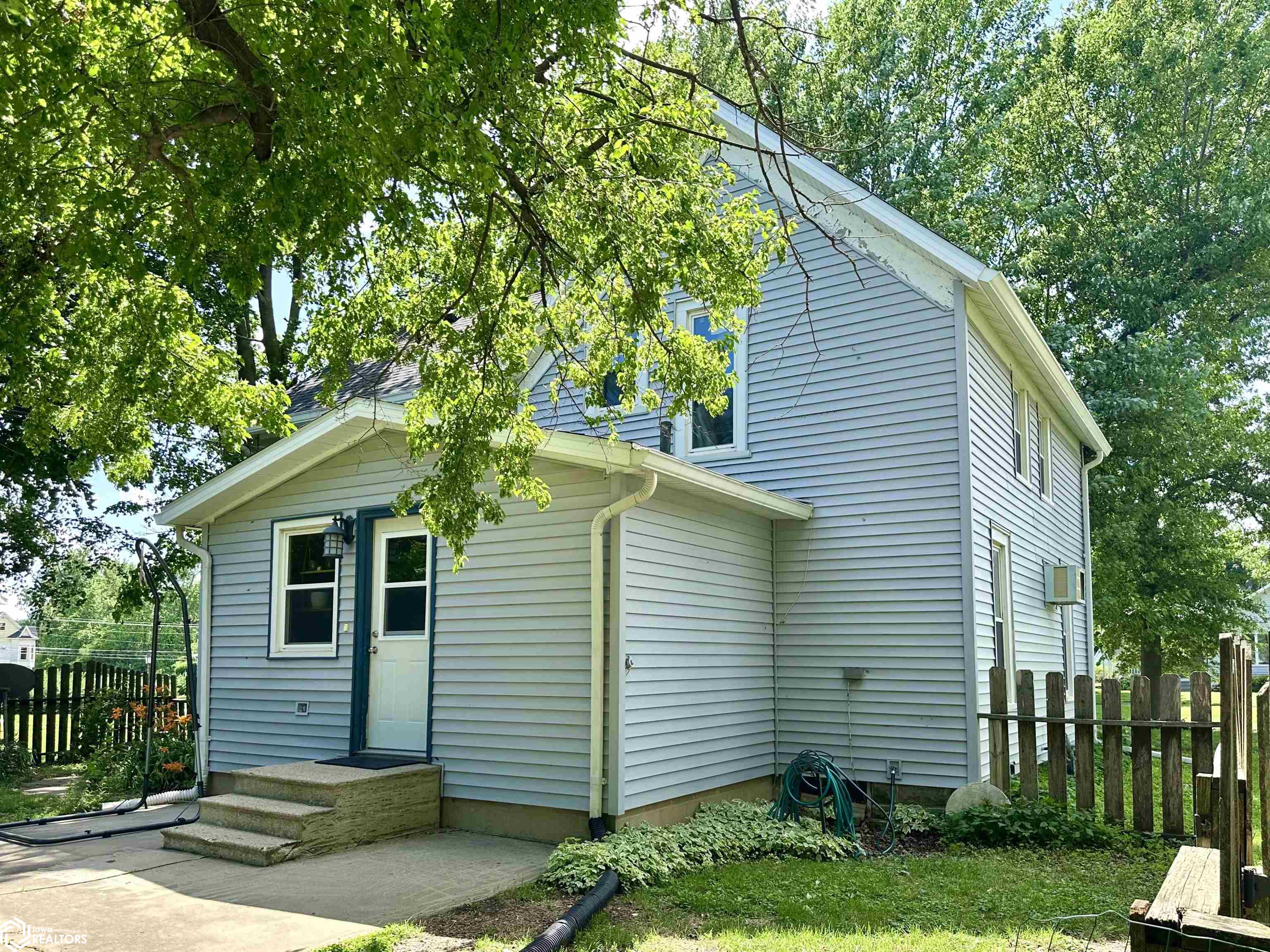 818 Summer Street, Grinnell, Iowa image 34