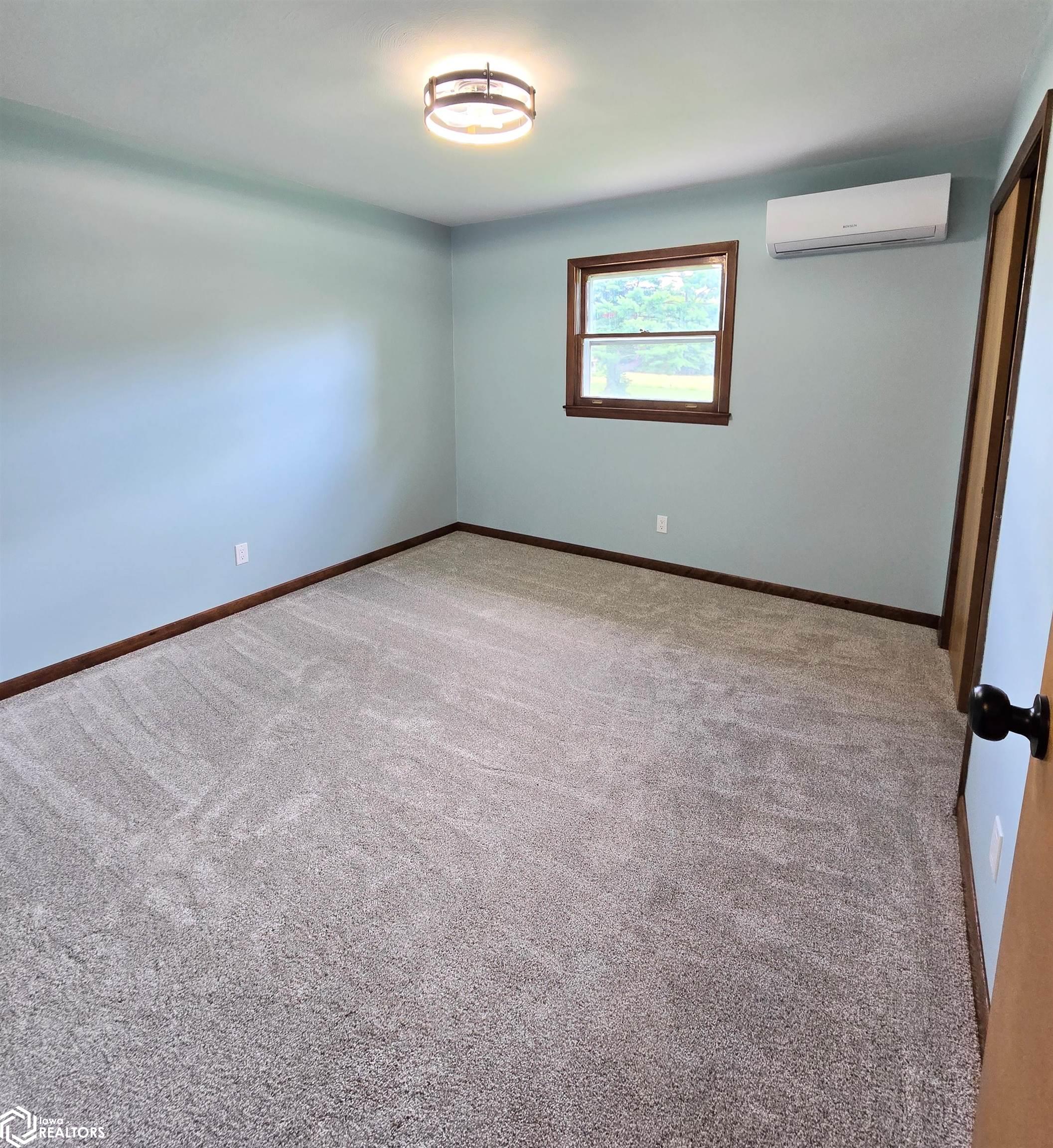 1495 N County Rd 900, Hamilton, Illinois image 14