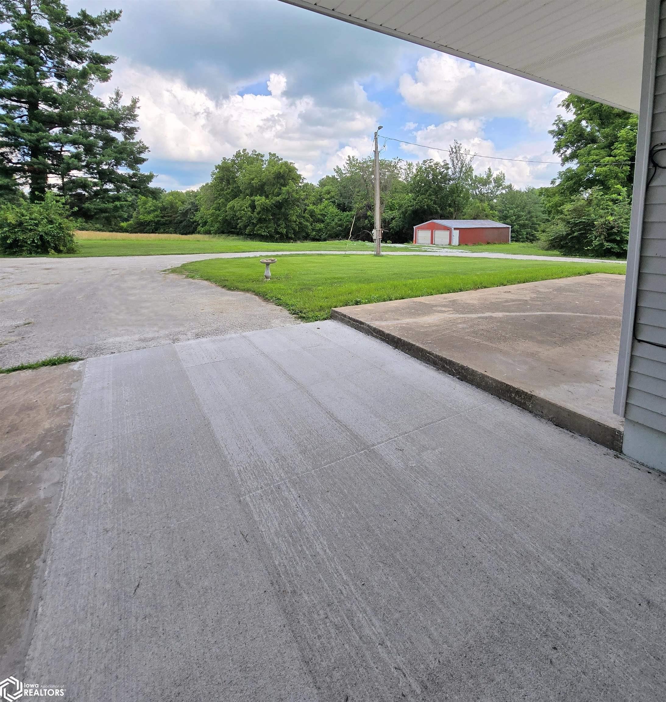 1495 N County Rd 900, Hamilton, Illinois image 32