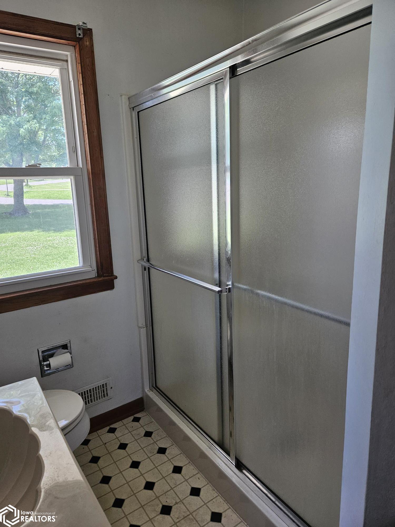 513 N Oak Street, Agency, Iowa image 16