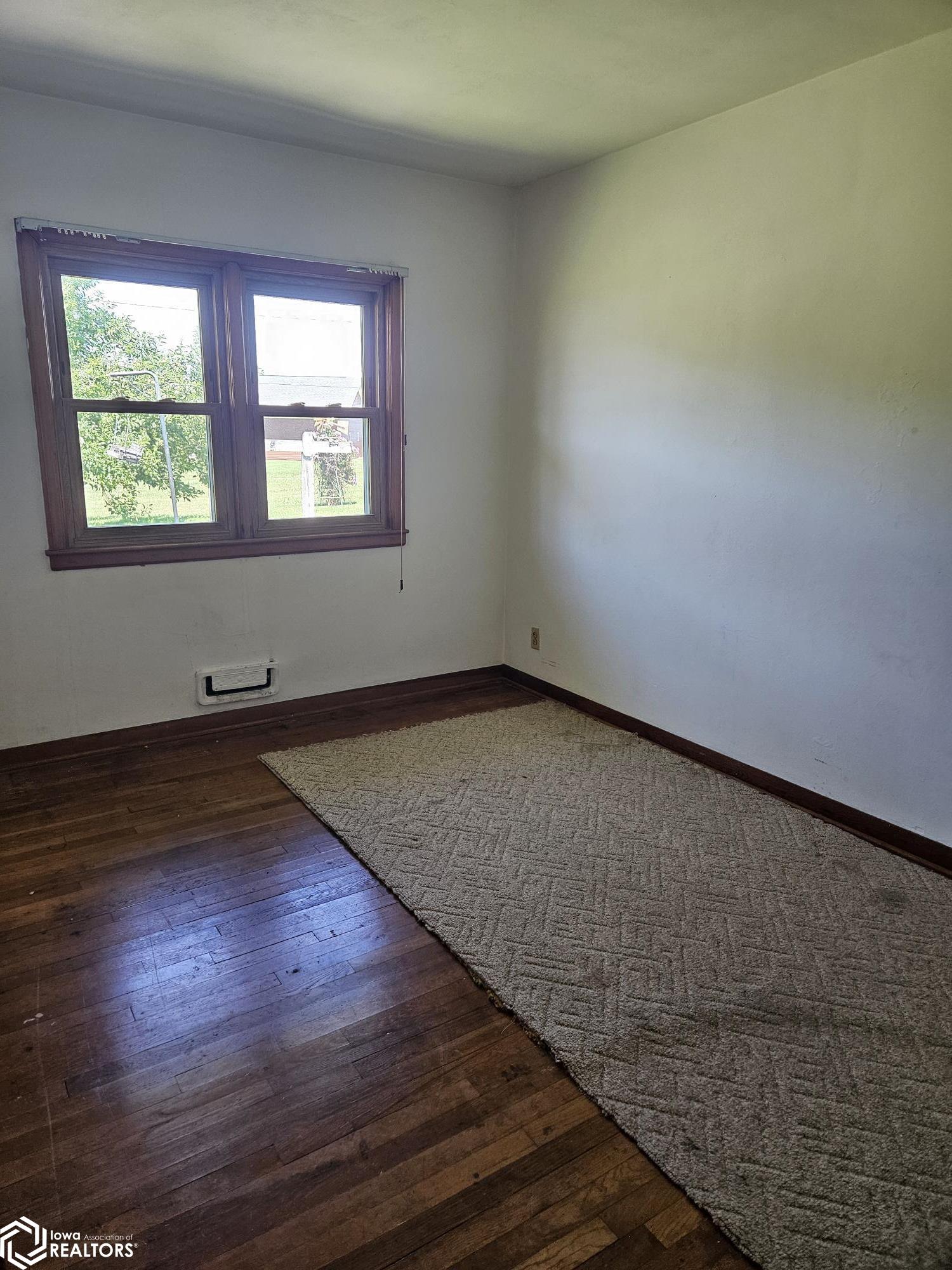513 N Oak Street, Agency, Iowa image 19