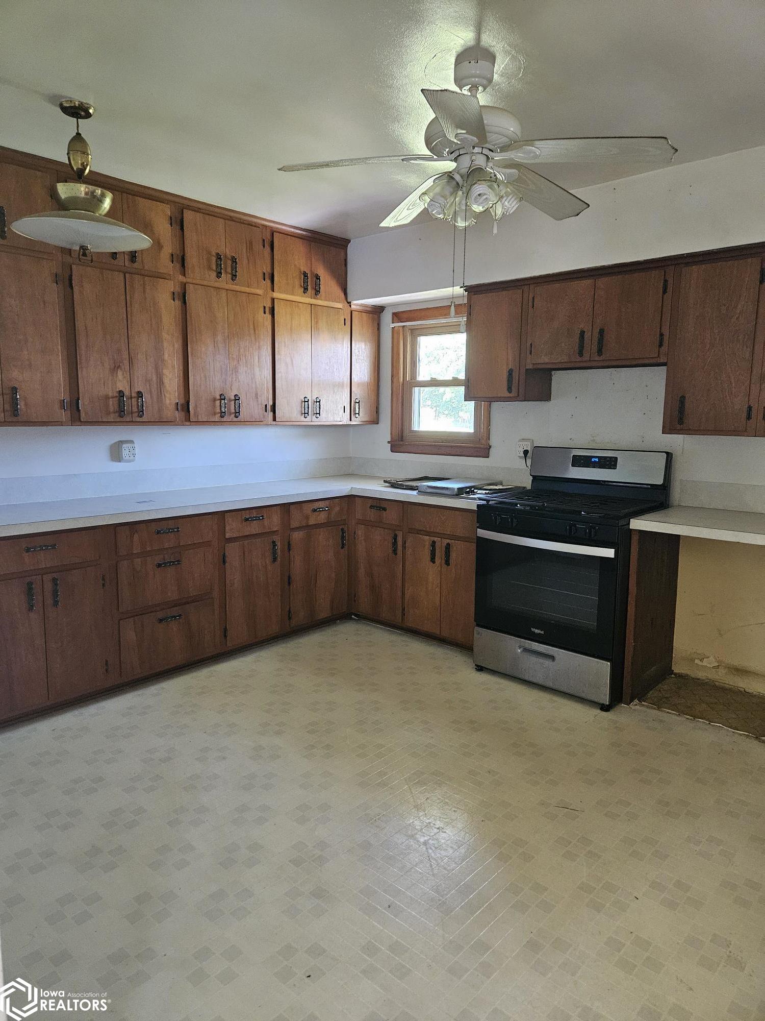 513 N Oak Street, Agency, Iowa image 10