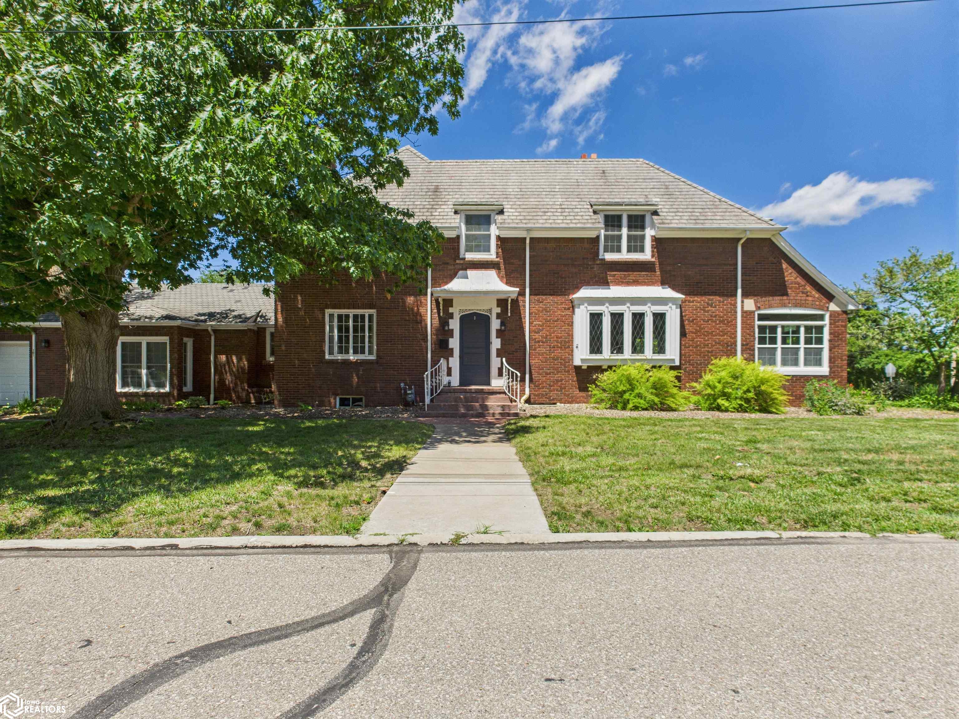 101 W Alta Vista Avenue, Ottumwa, Iowa image 1
