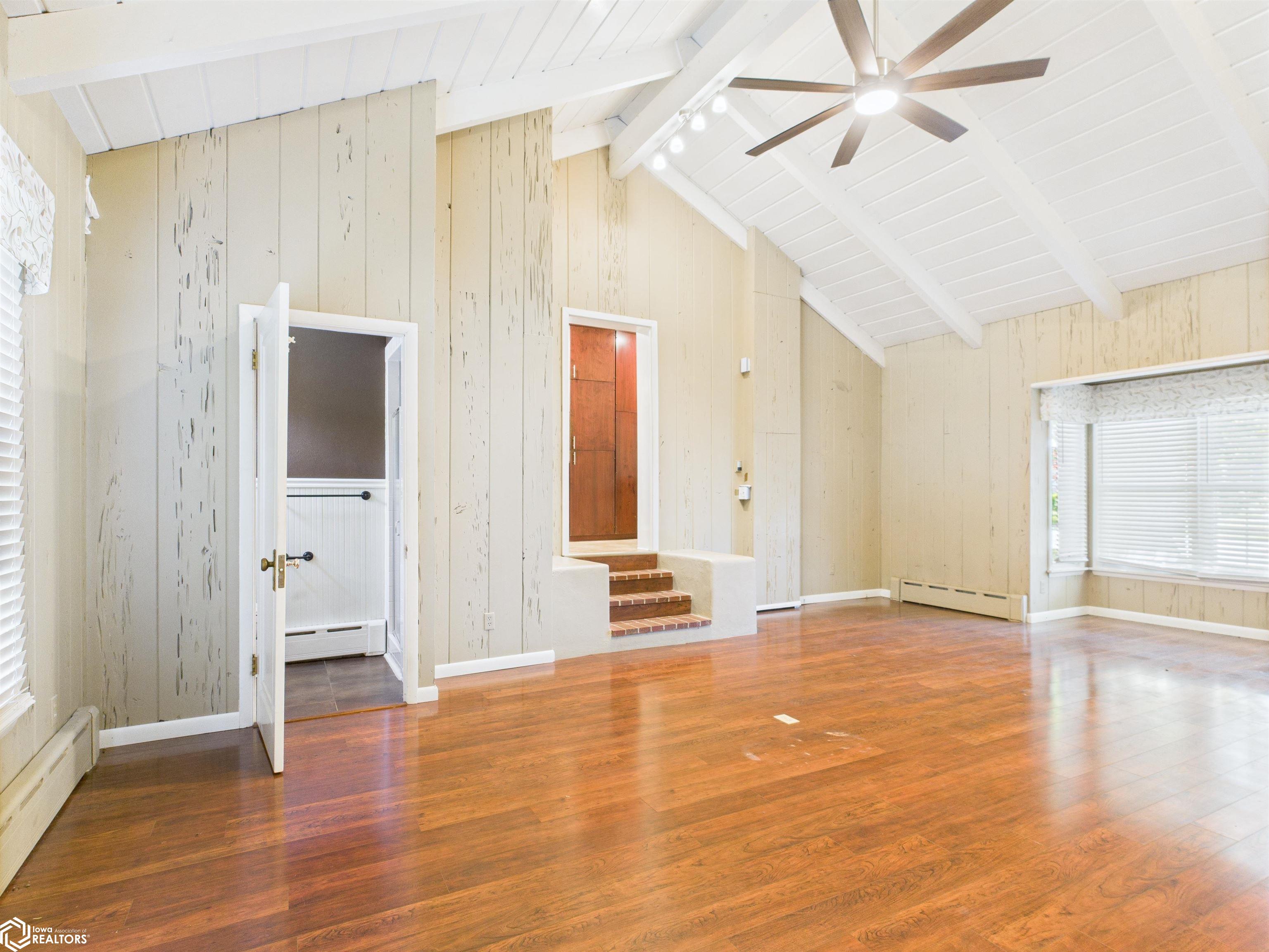 101 W Alta Vista Avenue, Ottumwa, Iowa image 31