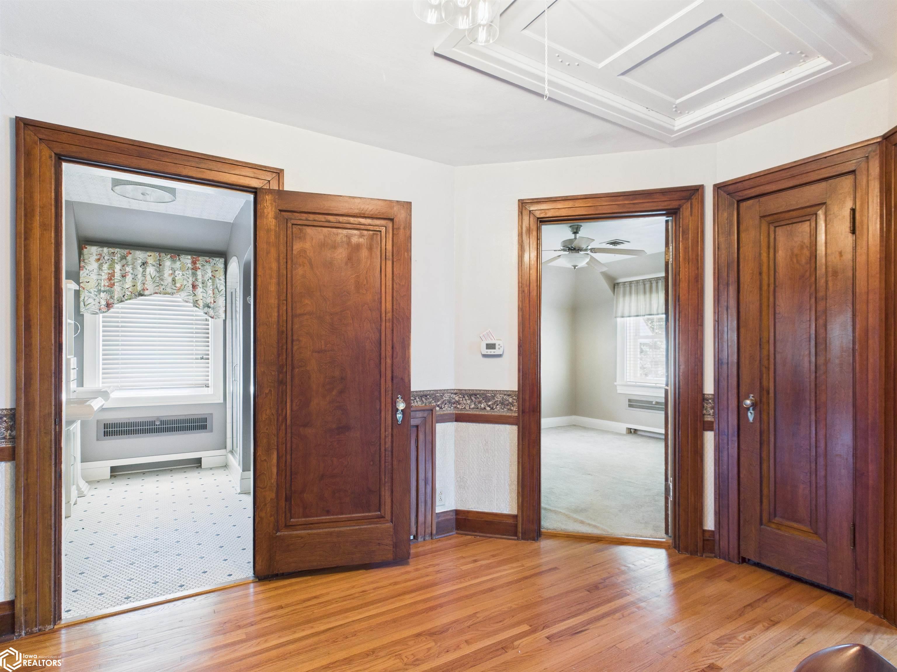 101 W Alta Vista Avenue, Ottumwa, Iowa image 34