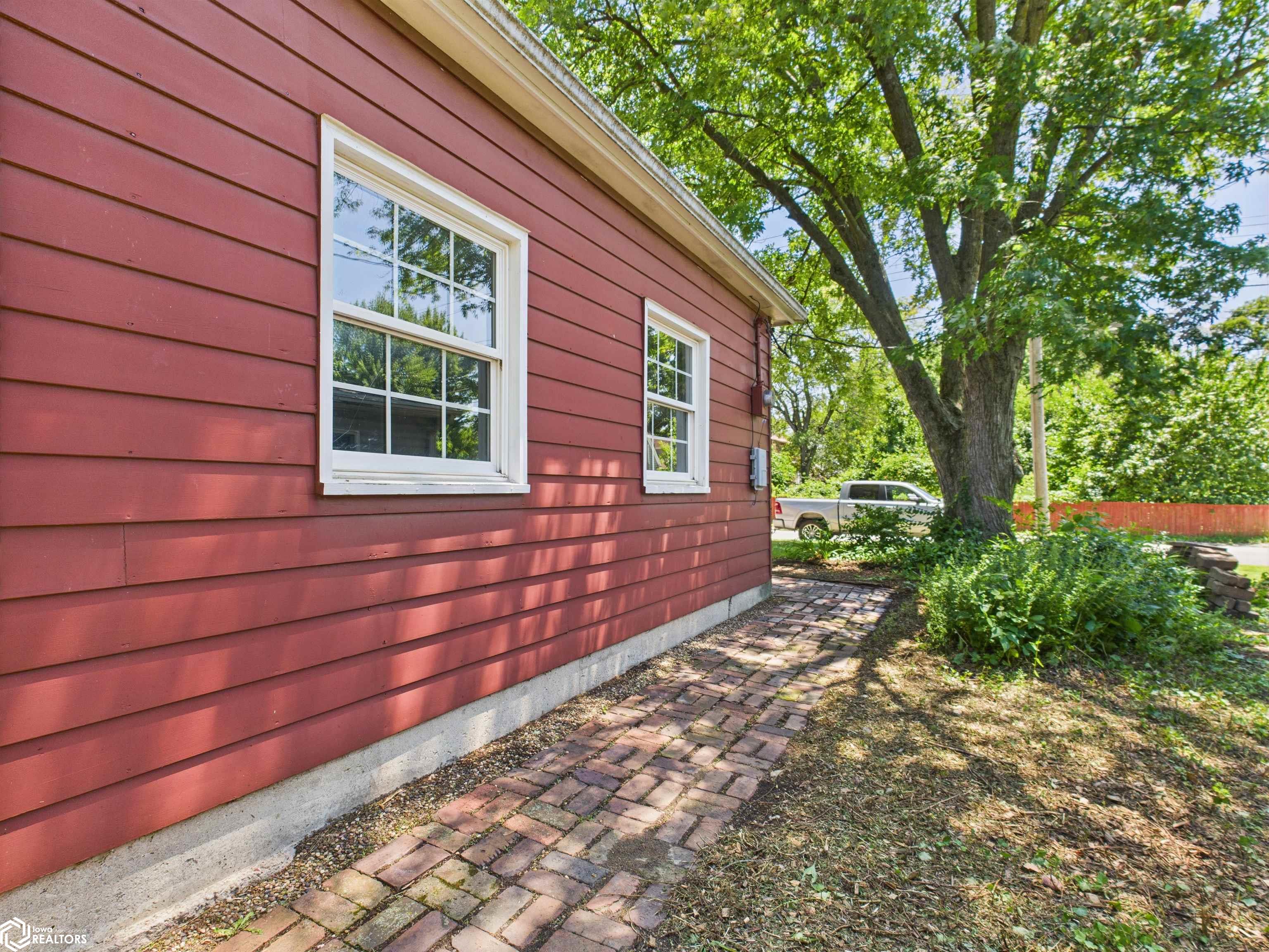 101 W Alta Vista Avenue, Ottumwa, Iowa image 7
