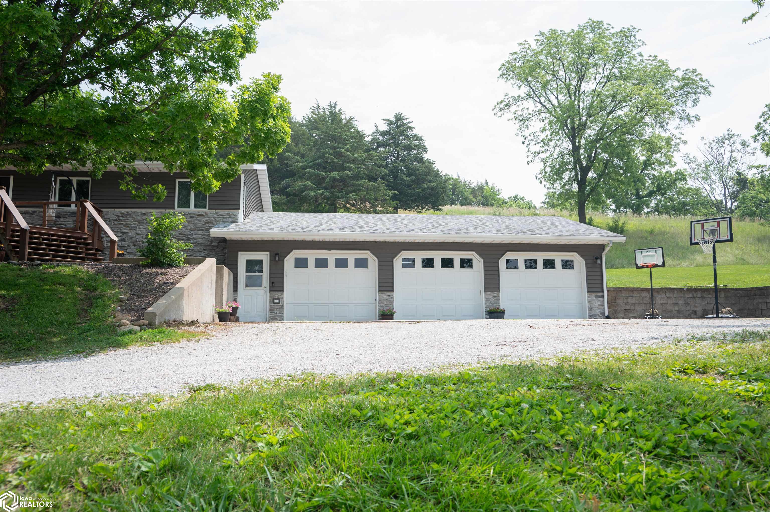 855 N 390, Warsaw, Illinois image 4
