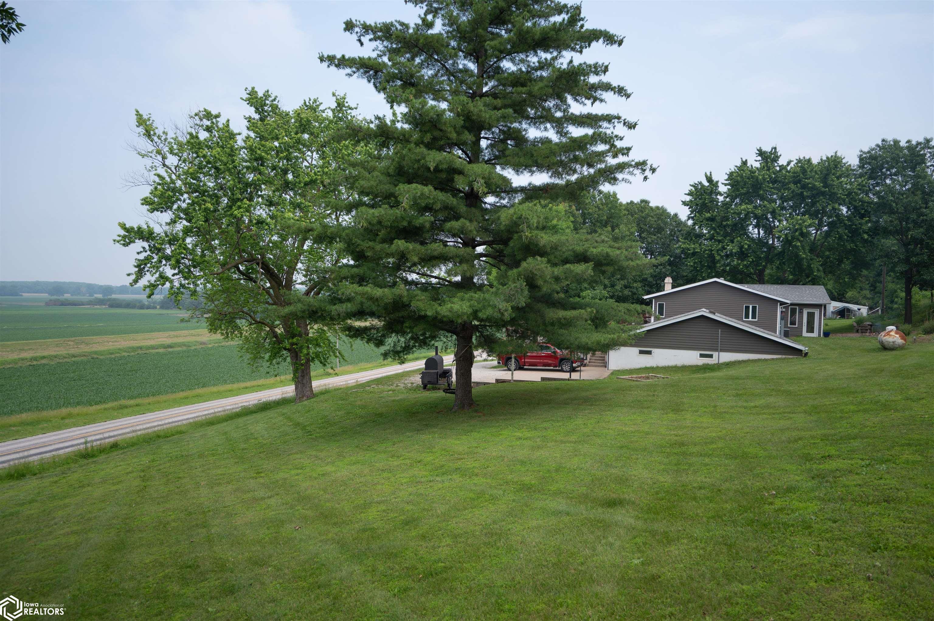 855 N 390, Warsaw, Illinois image 7