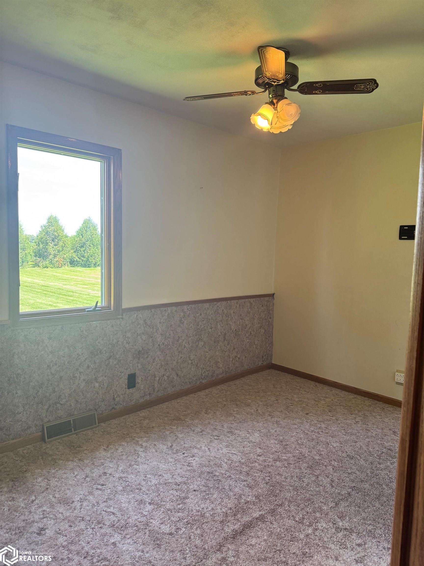 2137 120th Street, Fort Dodge, Iowa image 11