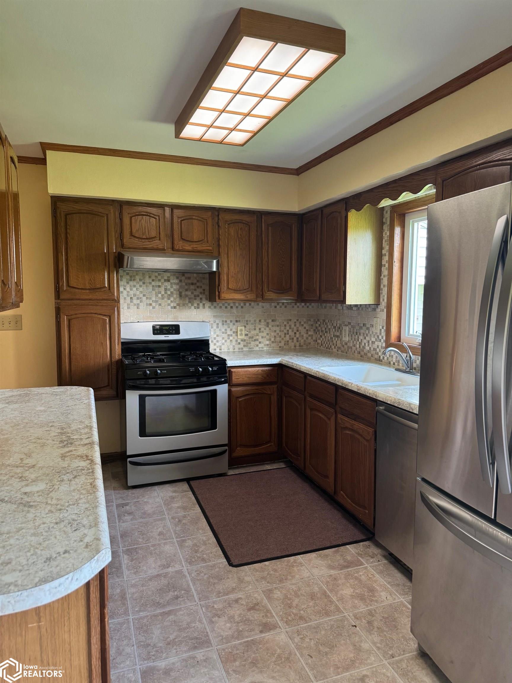 2137 120th Street, Fort Dodge, Iowa image 6