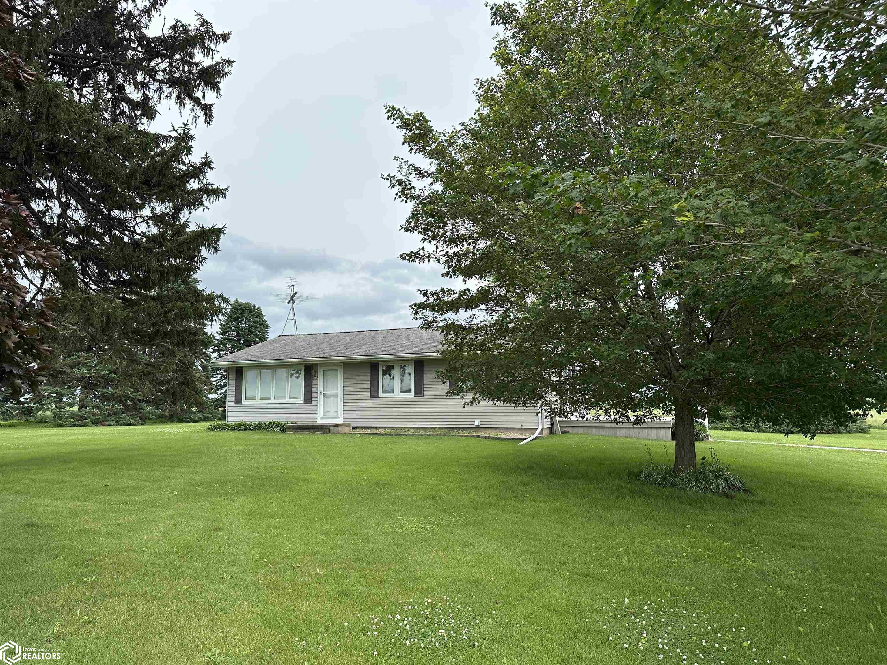 4269 175th Street, Brooklyn, Iowa image 24