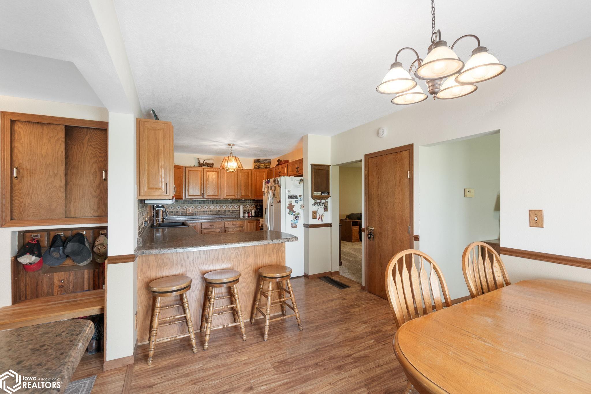 12489 285th Street, Mason City, Iowa image 17