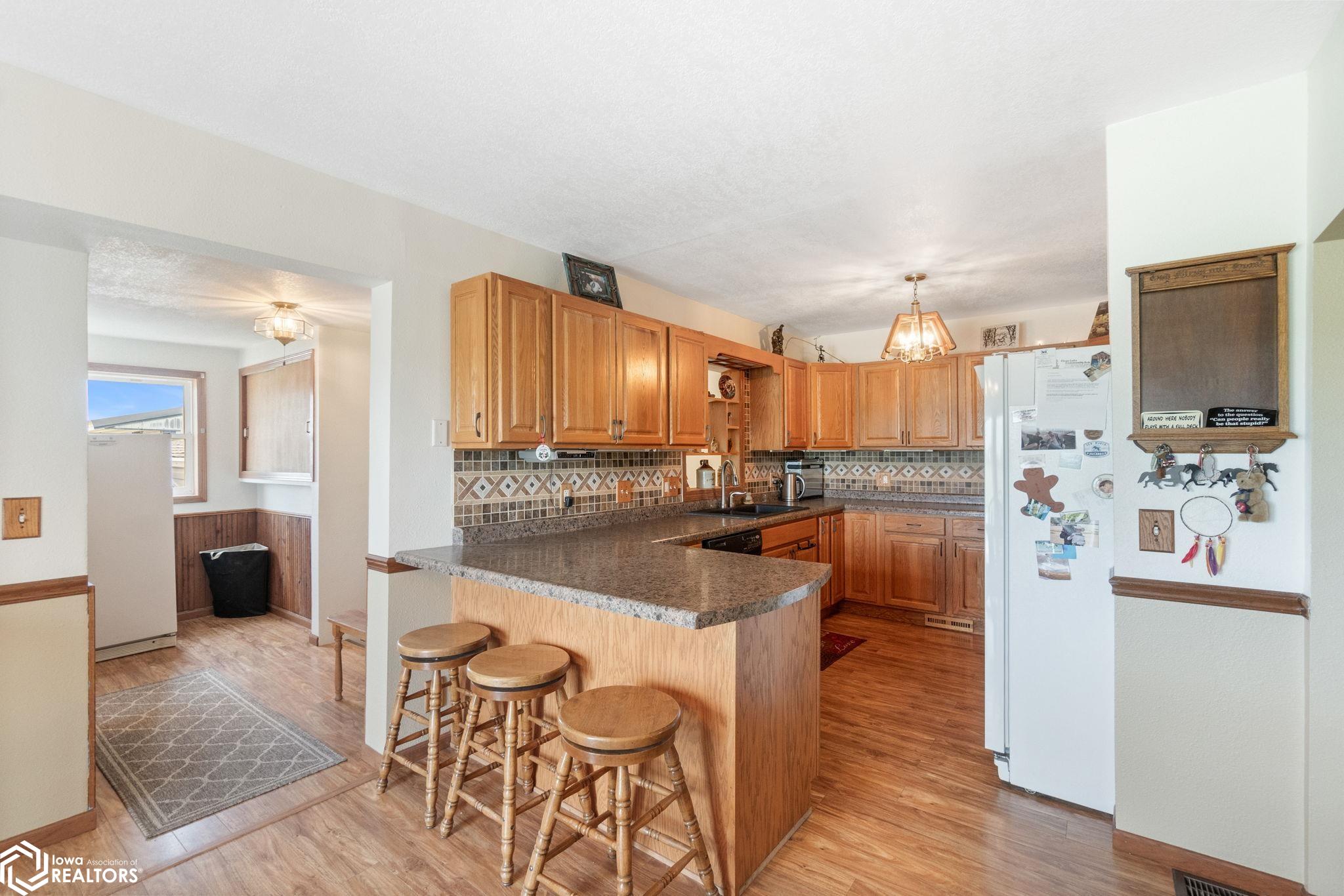 12489 285th Street, Mason City, Iowa image 18
