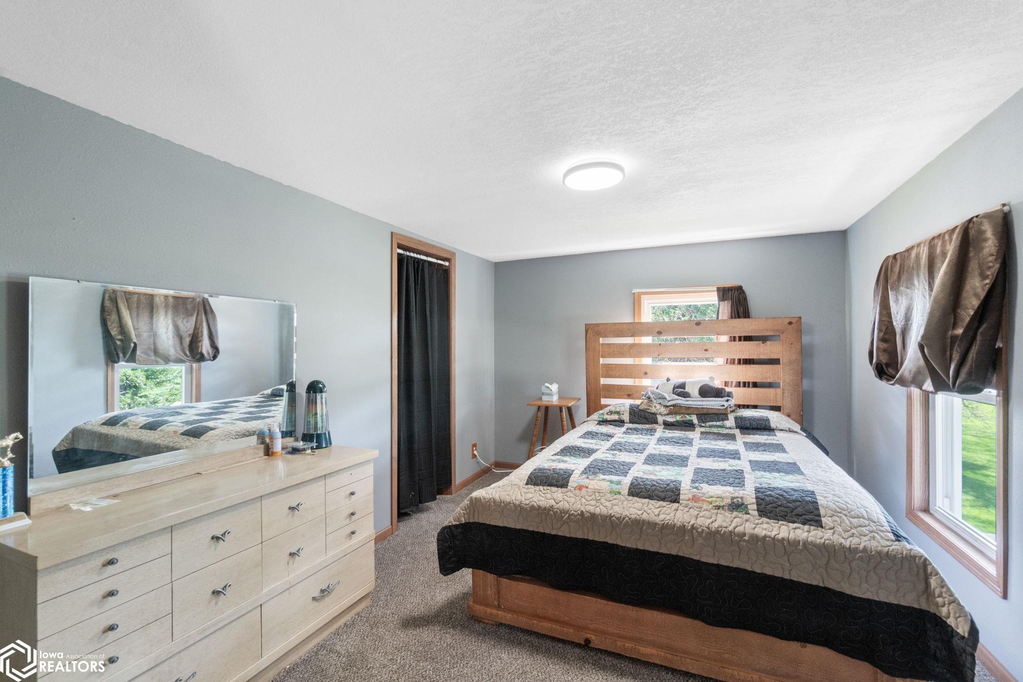 12489 285th Street, Mason City, Iowa image 25