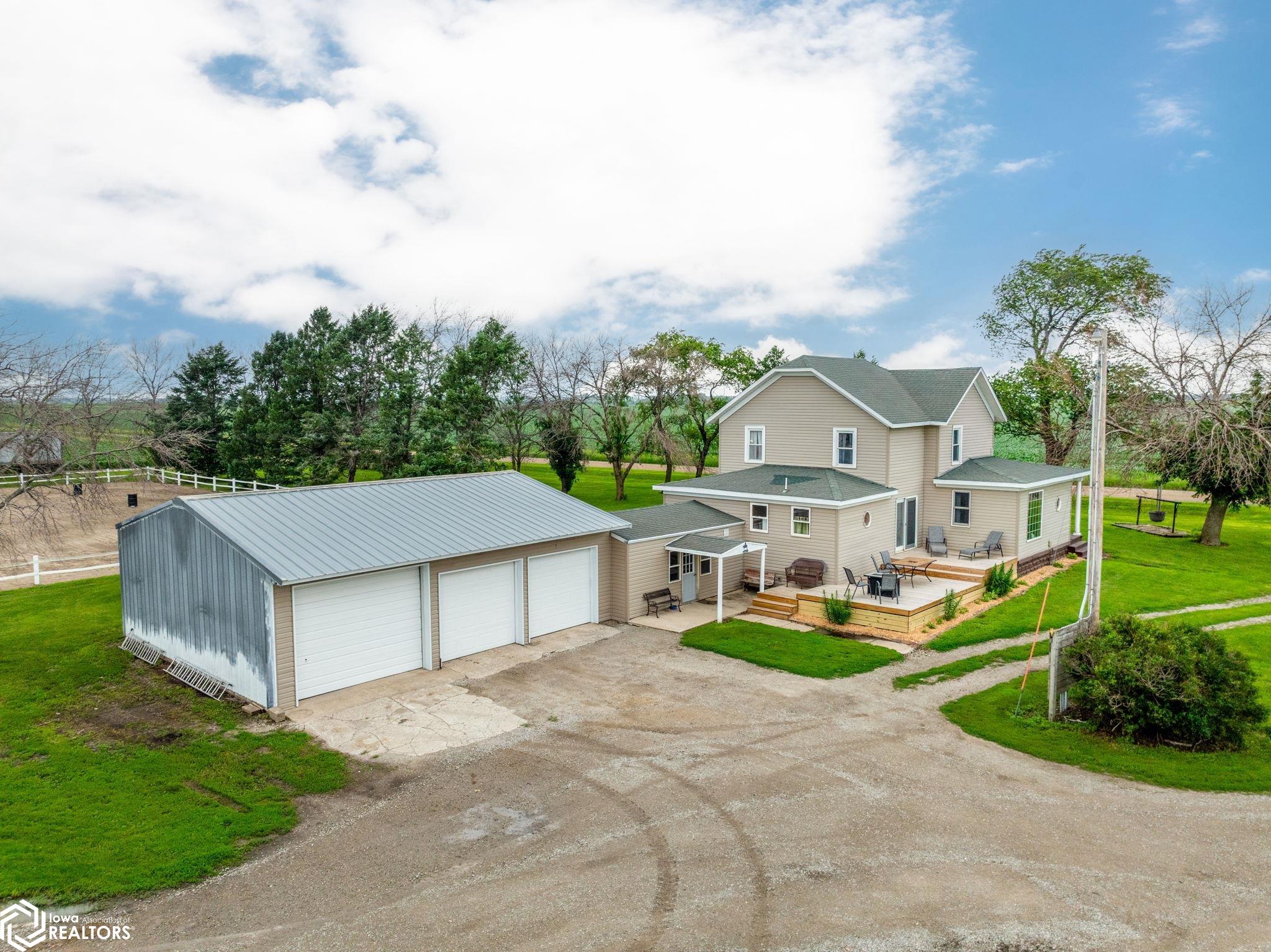 12489 285th Street, Mason City, Iowa image 5