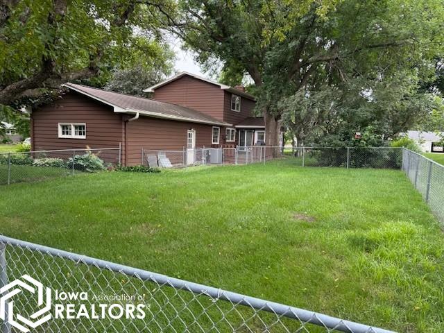 120 S Roan Street, Algona, Iowa image 2