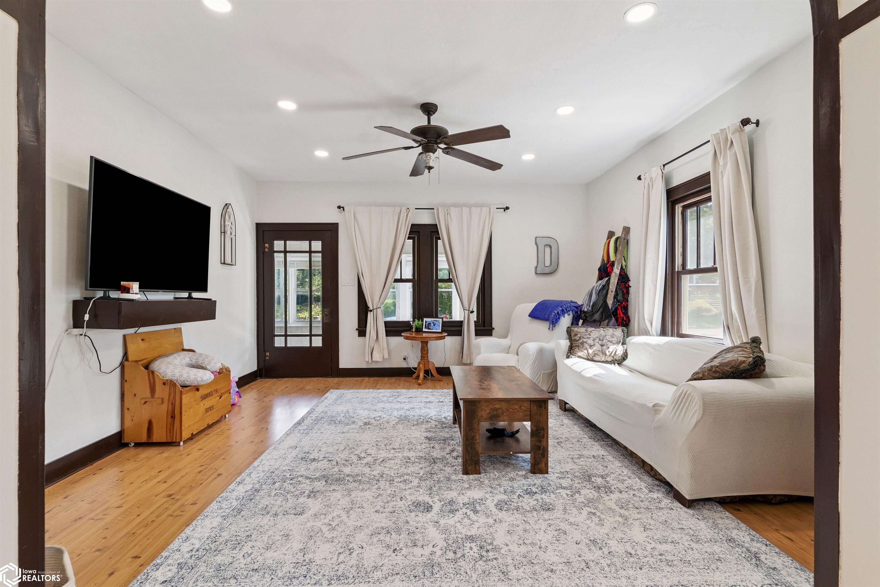 1312 Ave C, Fort Madison, Iowa image 6