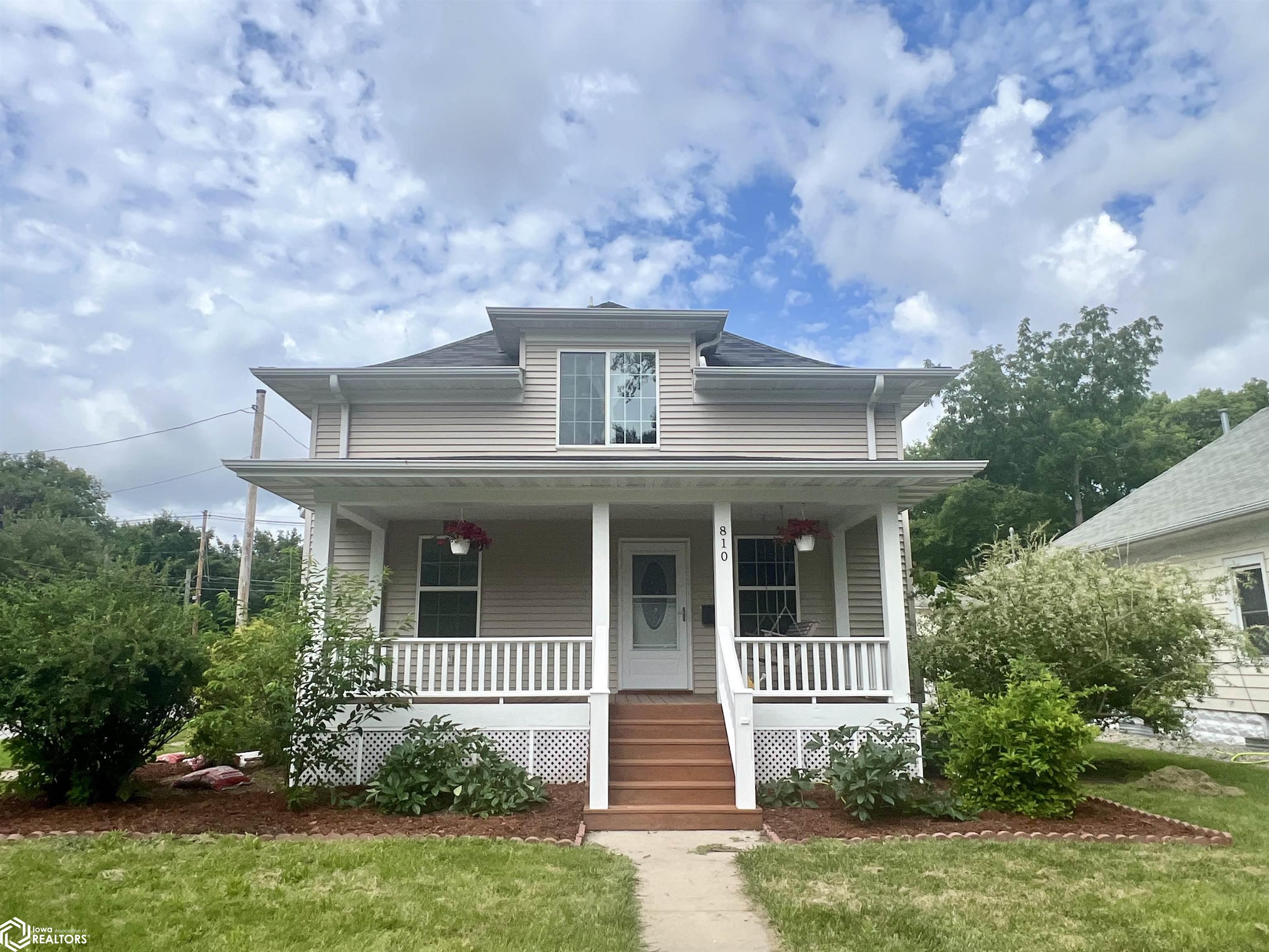 810 S 2nd Street, Fairfield, Iowa image 2