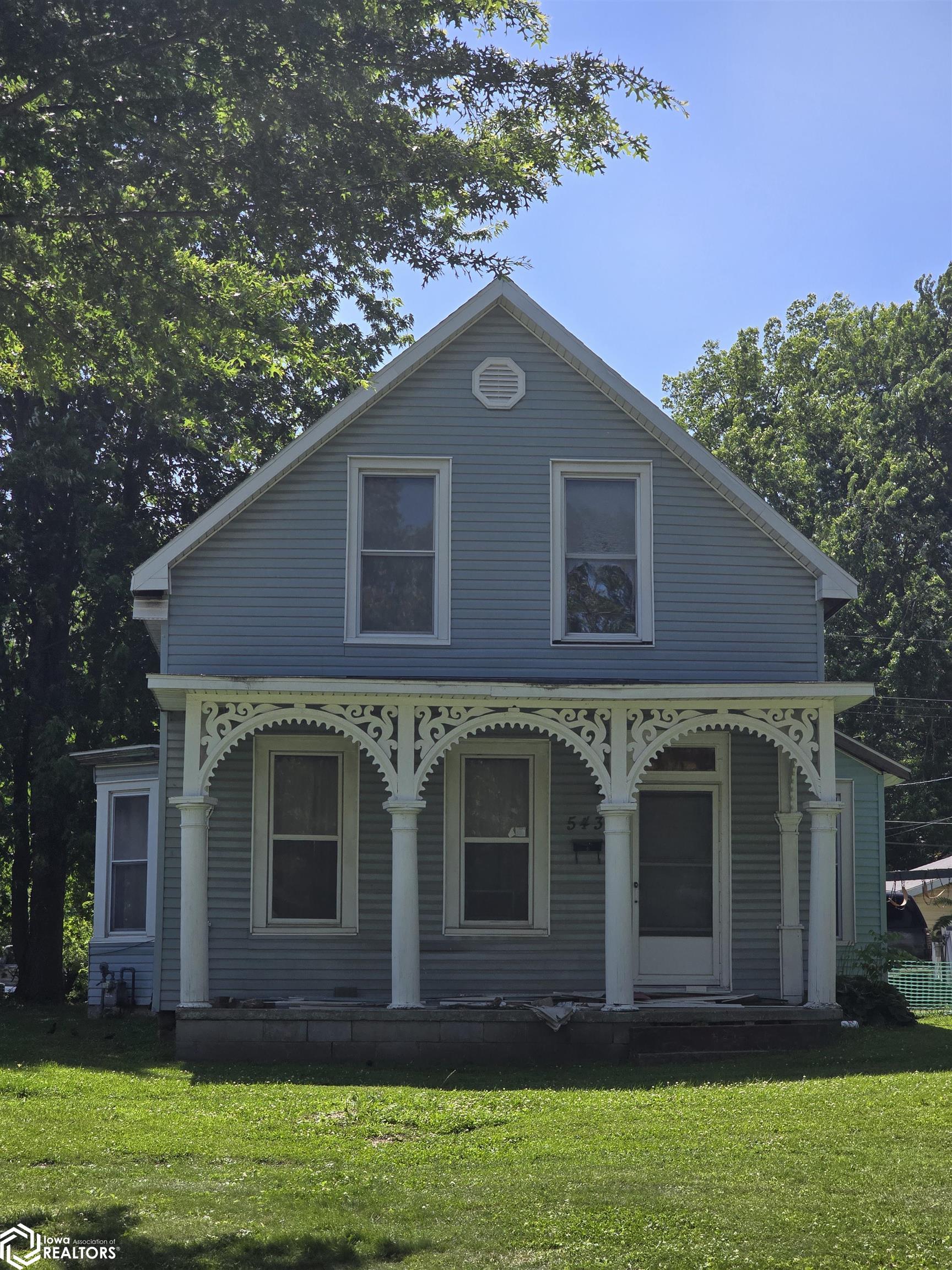543 S Central Avenue, Burlington, Iowa image 1