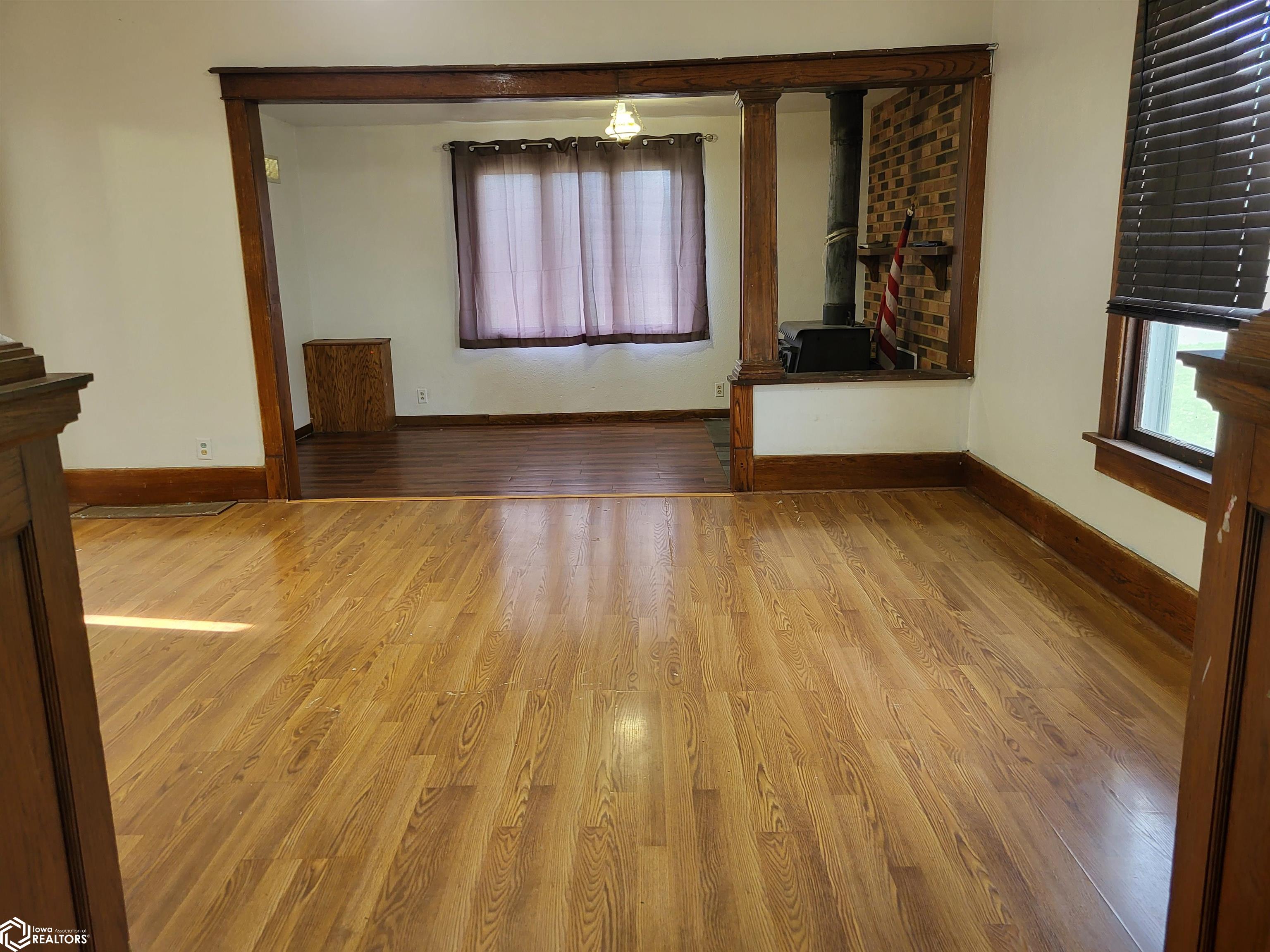1208 W State Street, Marshalltown, Iowa image 8