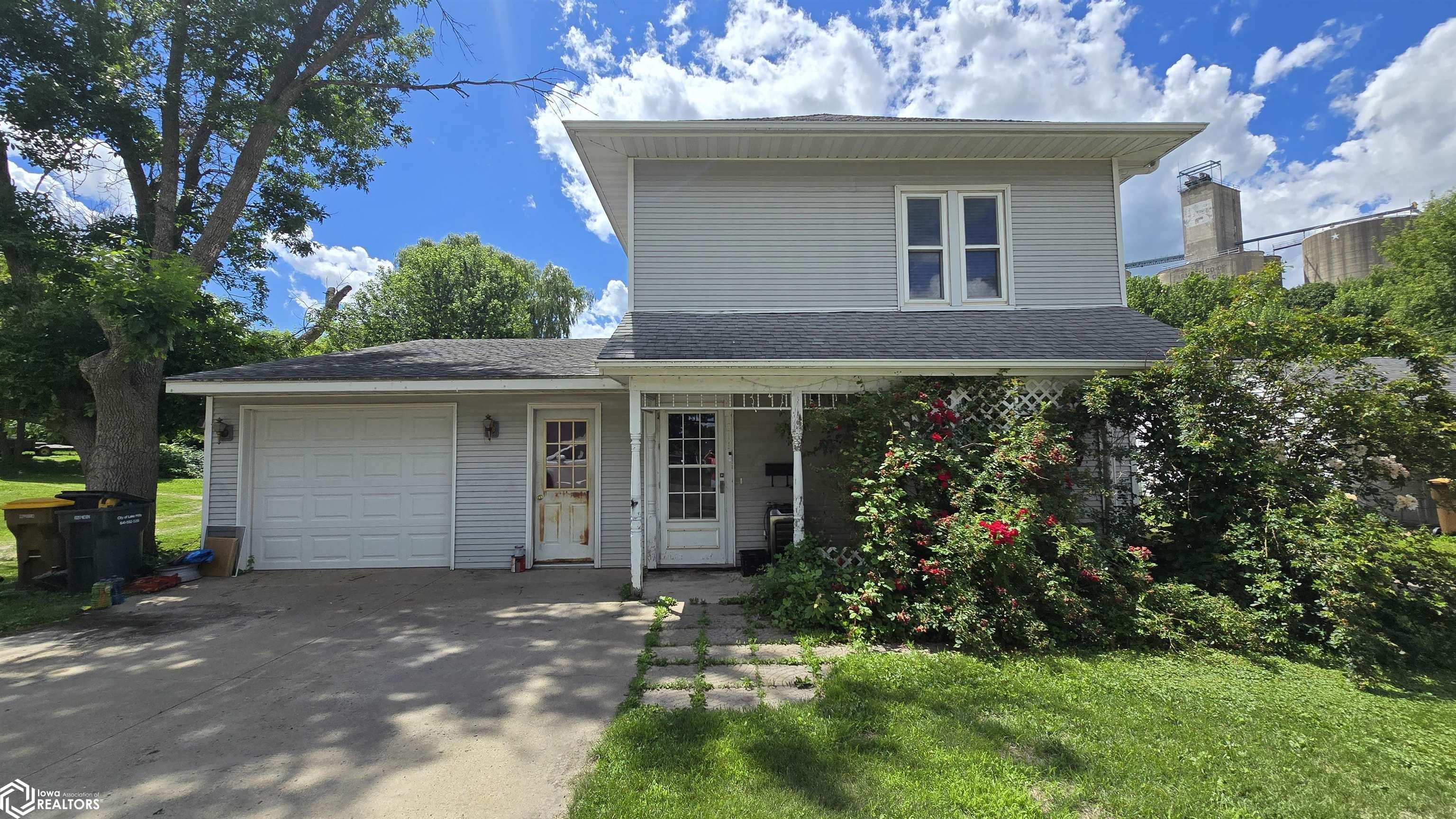 311 N Lake Street, Lake Mills, Iowa image 1