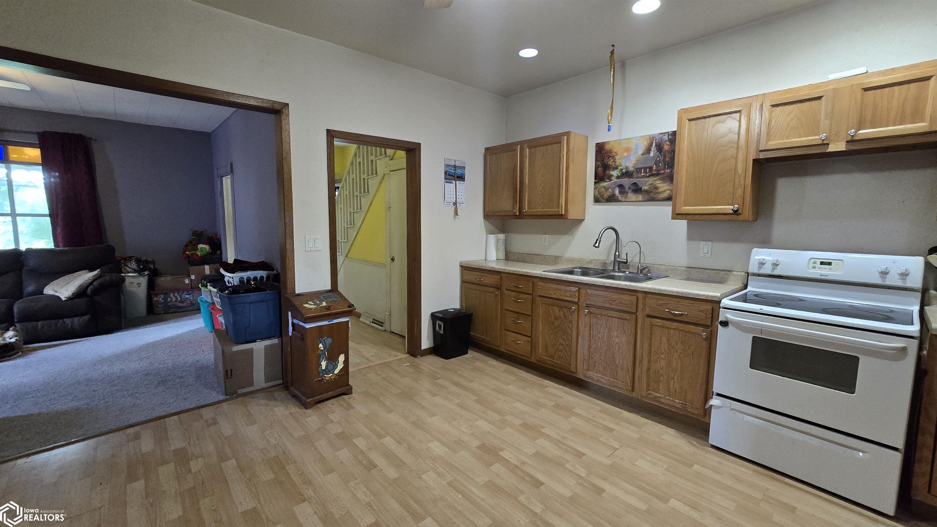 311 N Lake Street, Lake Mills, Iowa image 3