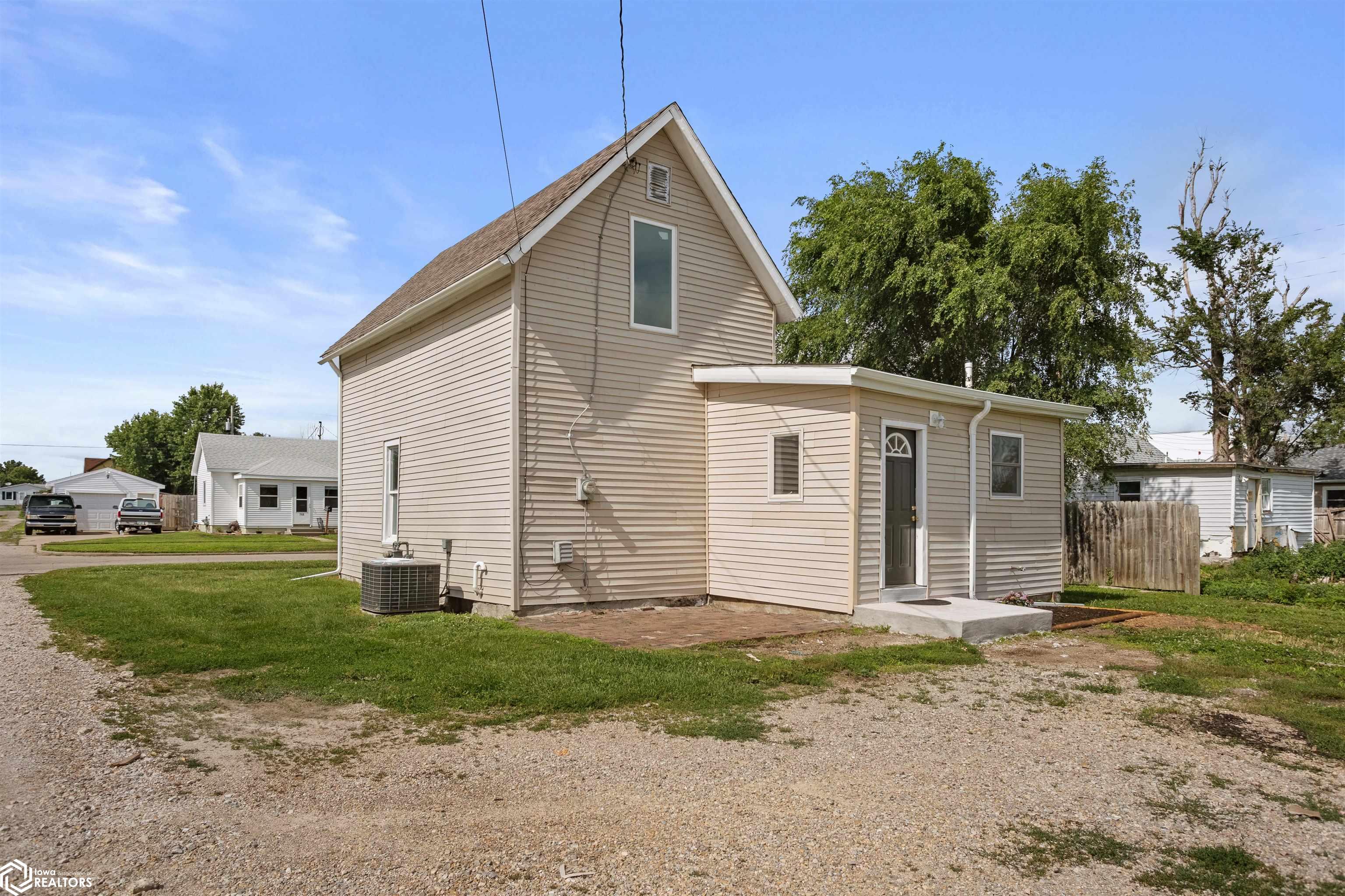 707 Bromley Street, Marshalltown, Iowa image 18