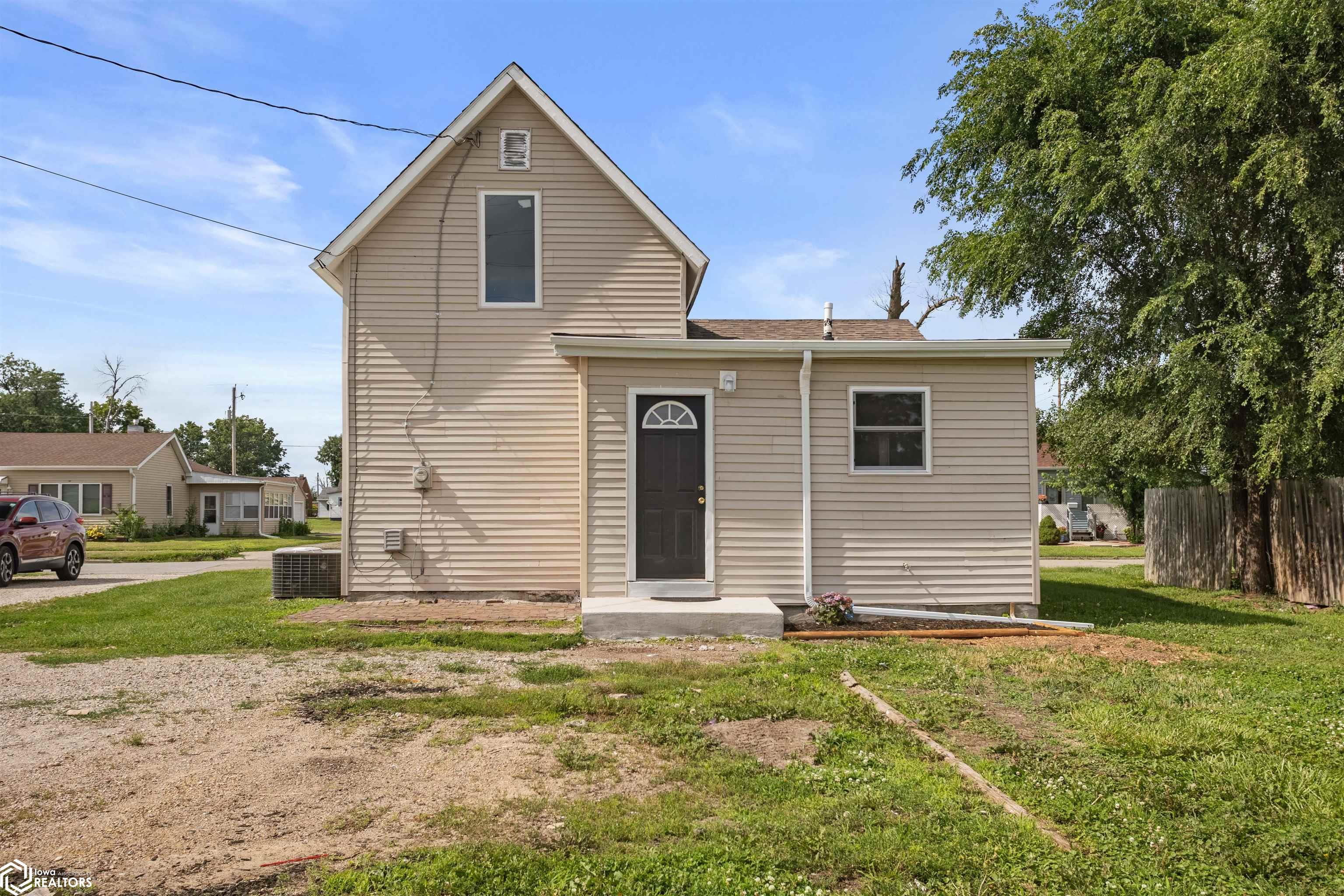 707 Bromley Street, Marshalltown, Iowa image 19