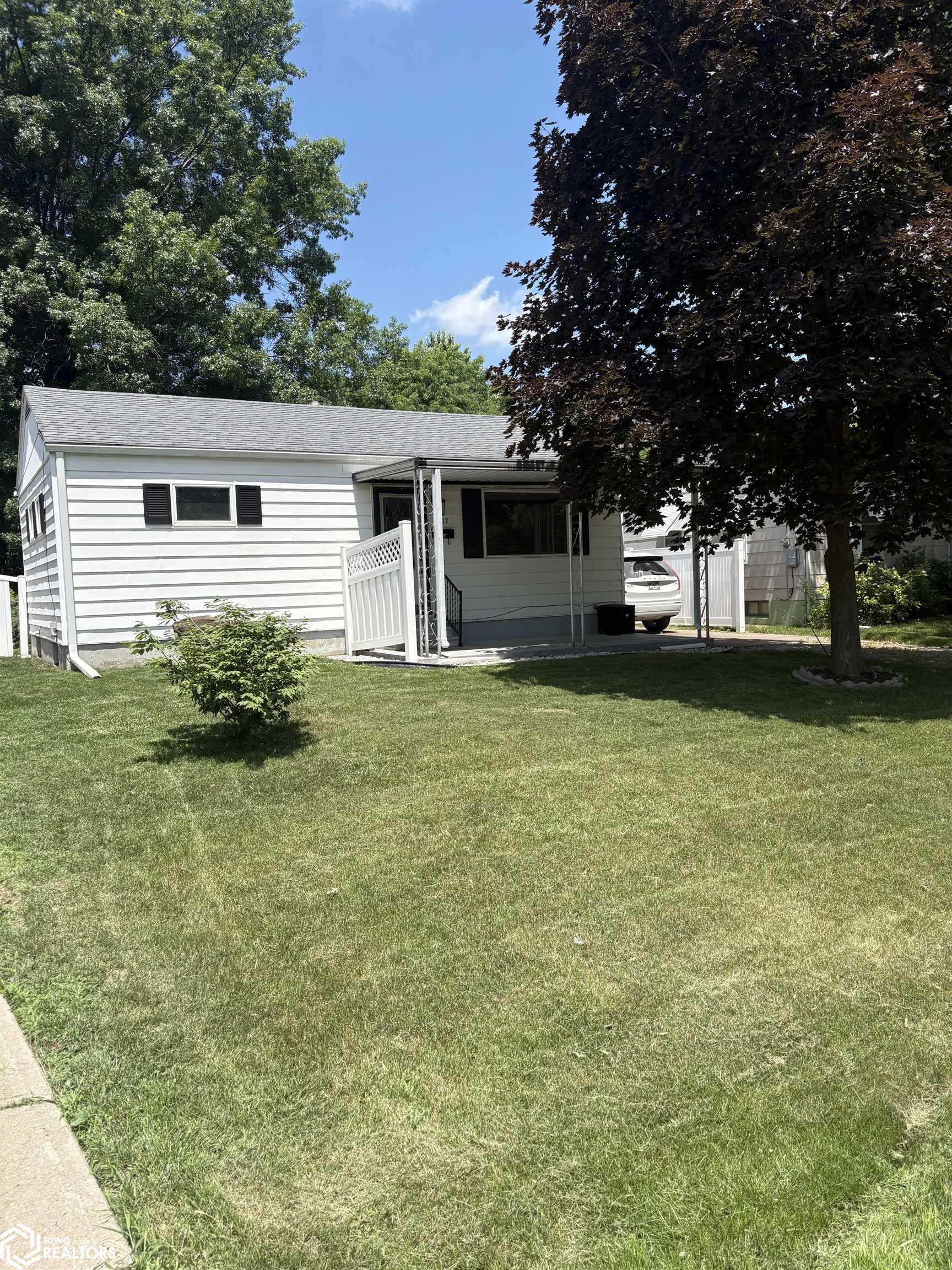 1507 Mowrey, Ottumwa, Iowa image 1