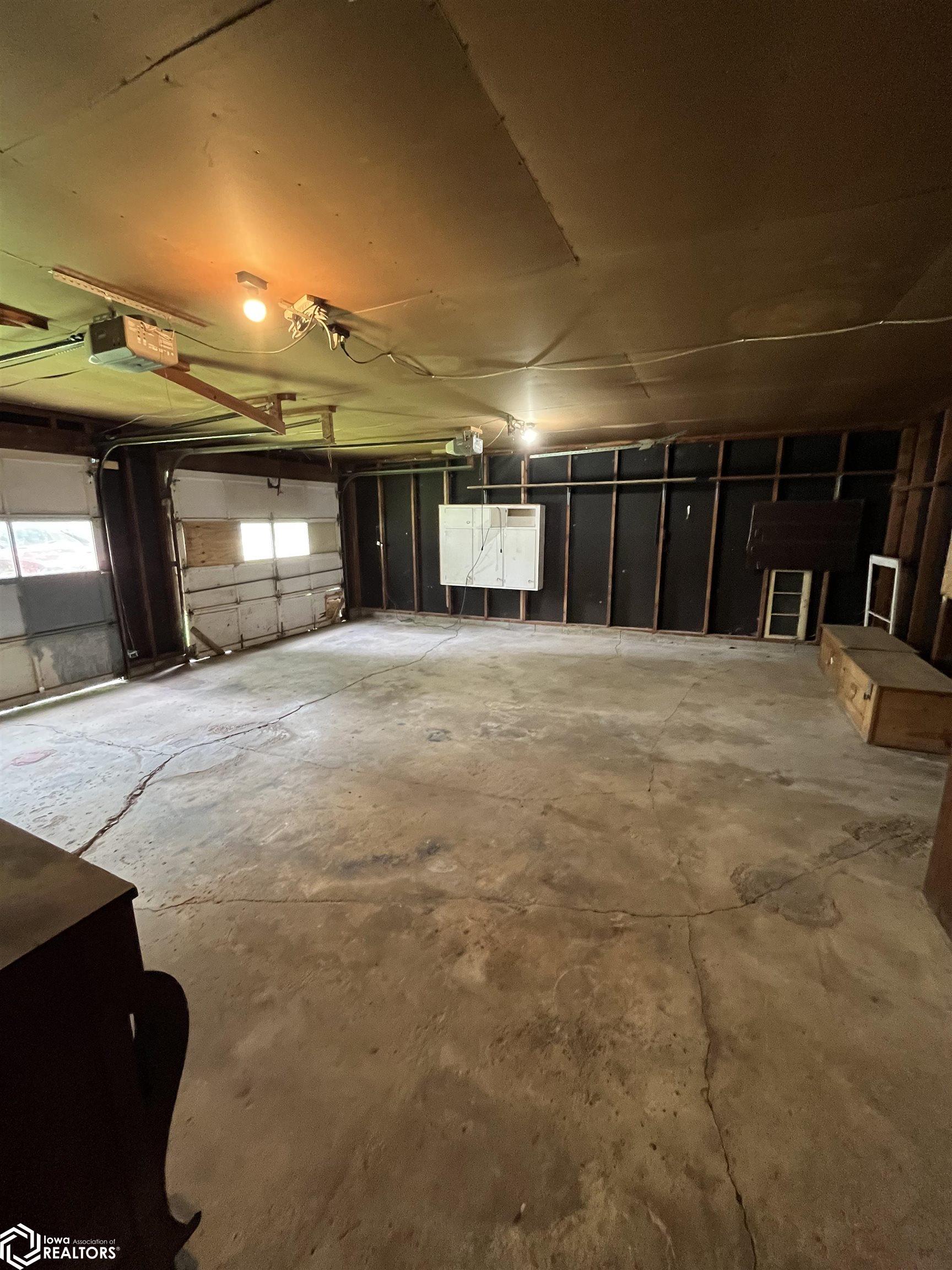 322 Winter Street, Humeston, Iowa image 21