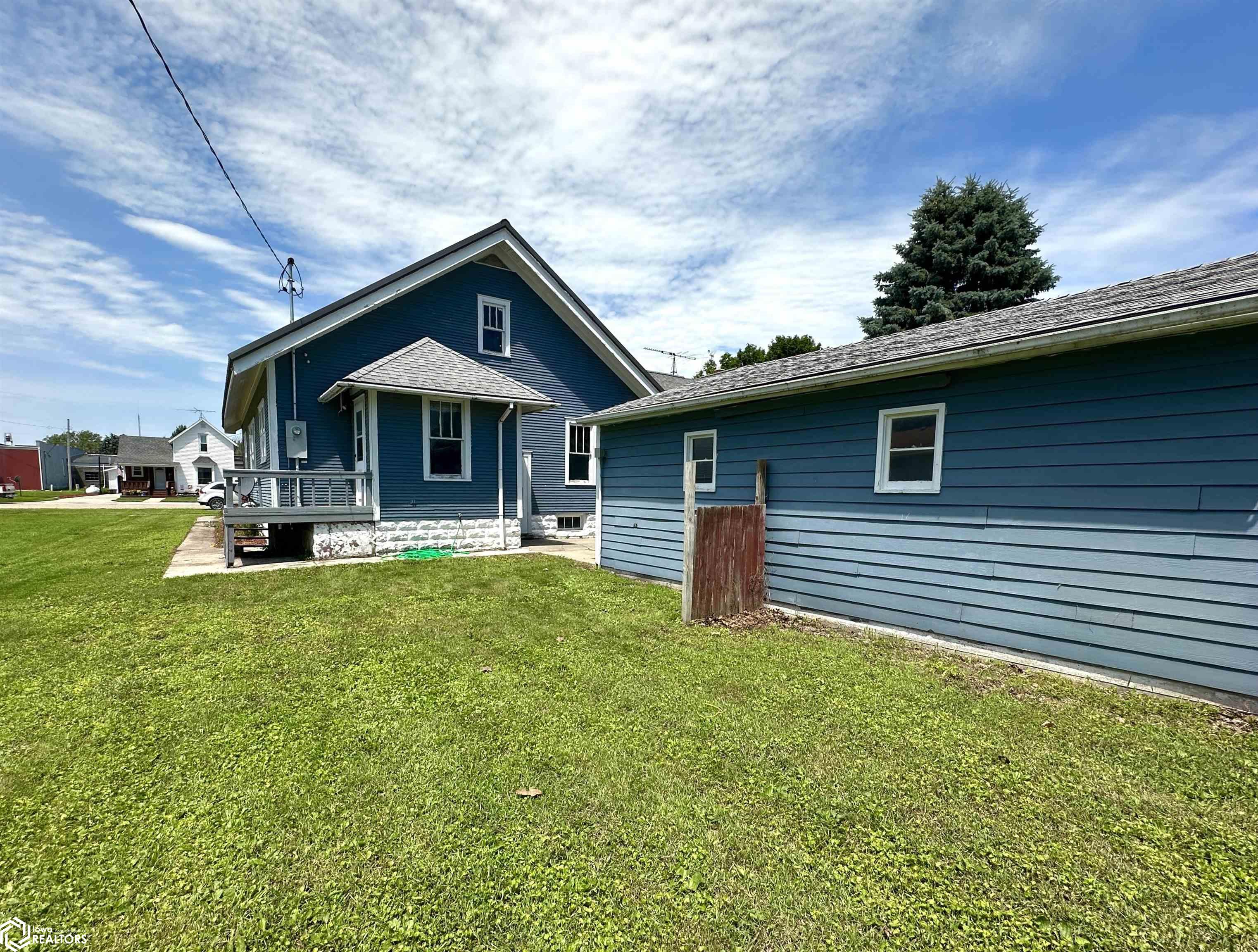 206 Cedar Street, Williams, Iowa image 4