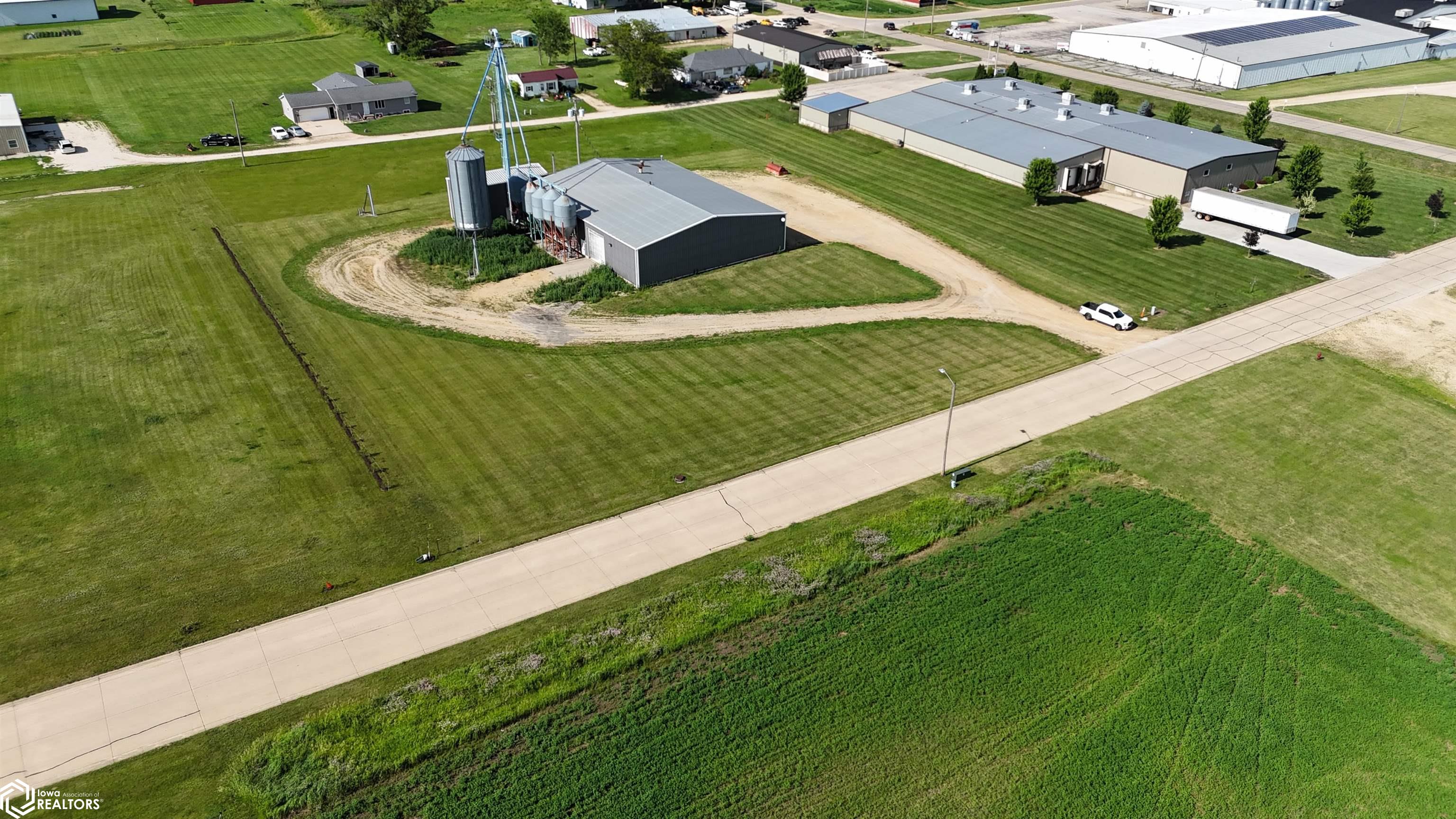 706 Northridge Drive, Monticello, Iowa image 12