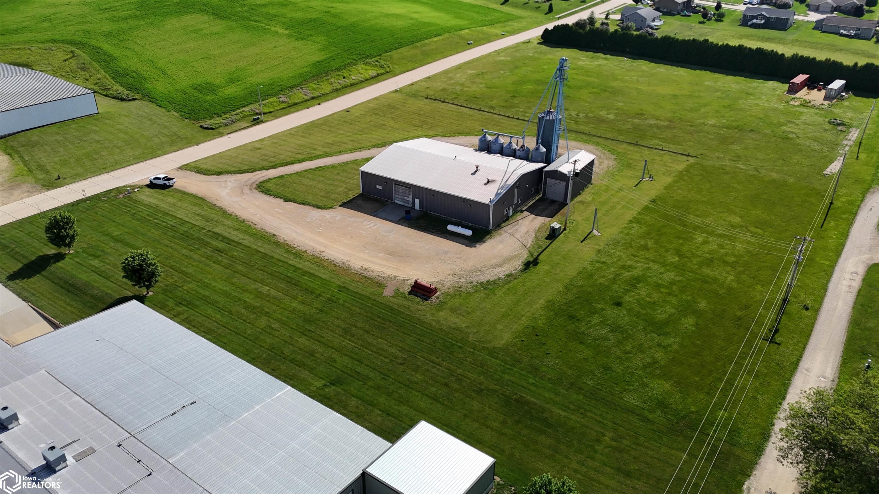 706 Northridge Drive, Monticello, Iowa image 13