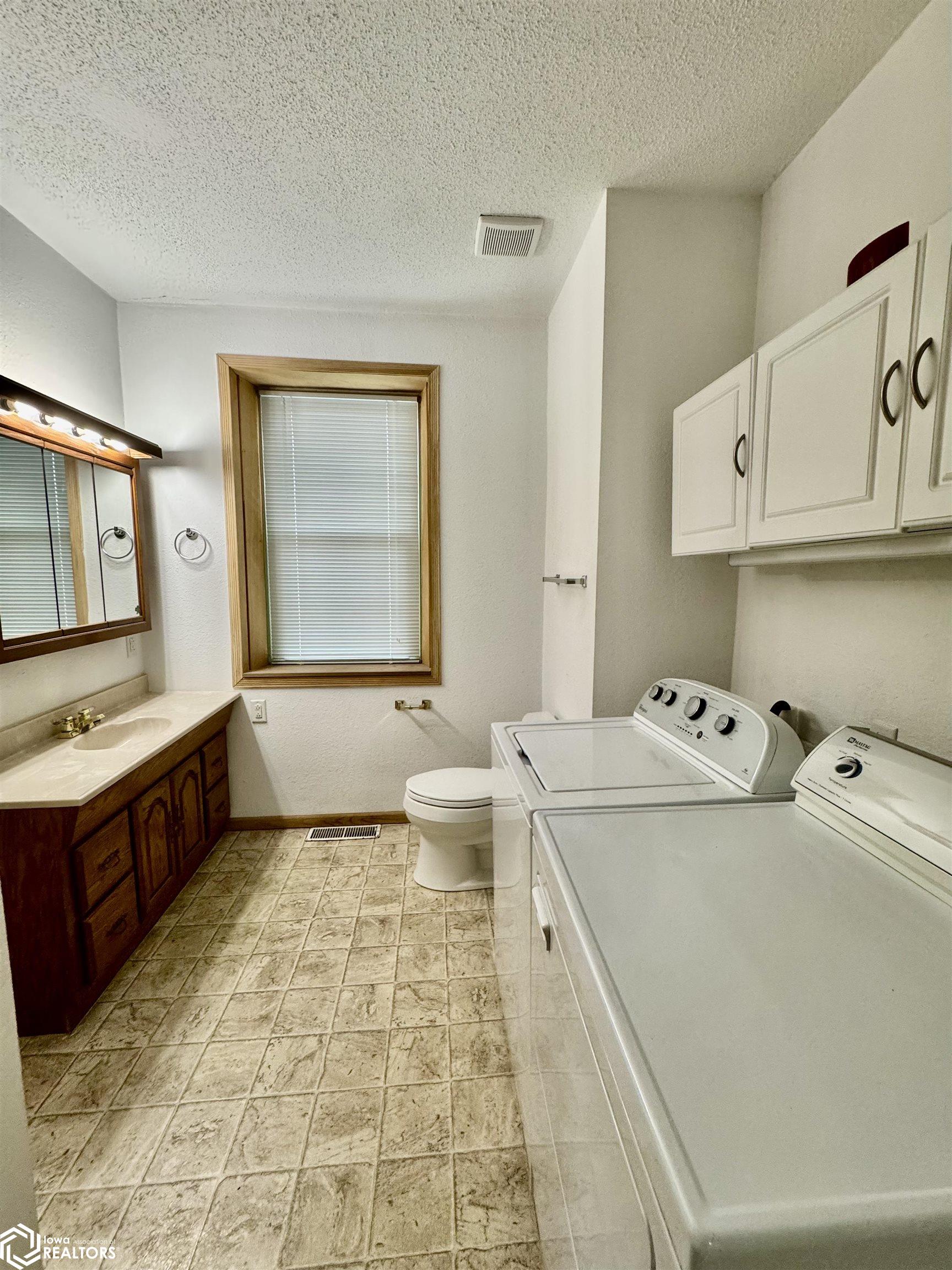 1735 Avenue E, Fort Madison, Iowa image 11