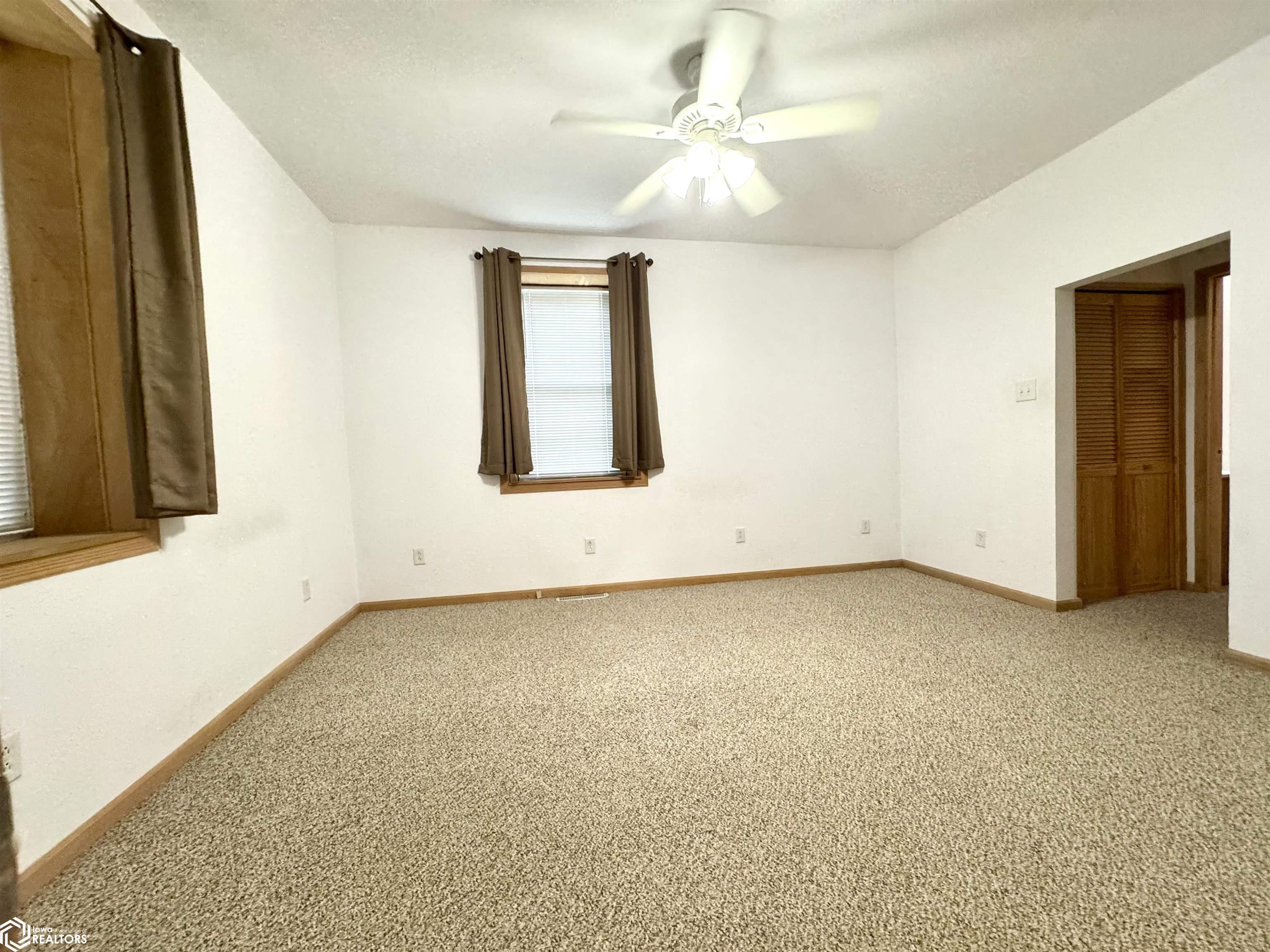 1735 Avenue E, Fort Madison, Iowa image 14