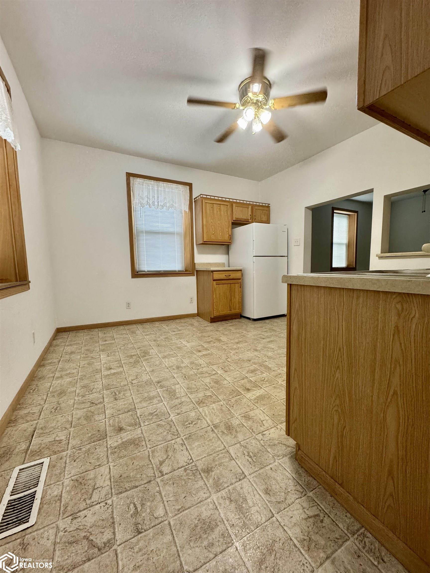 1735 Avenue E, Fort Madison, Iowa image 9