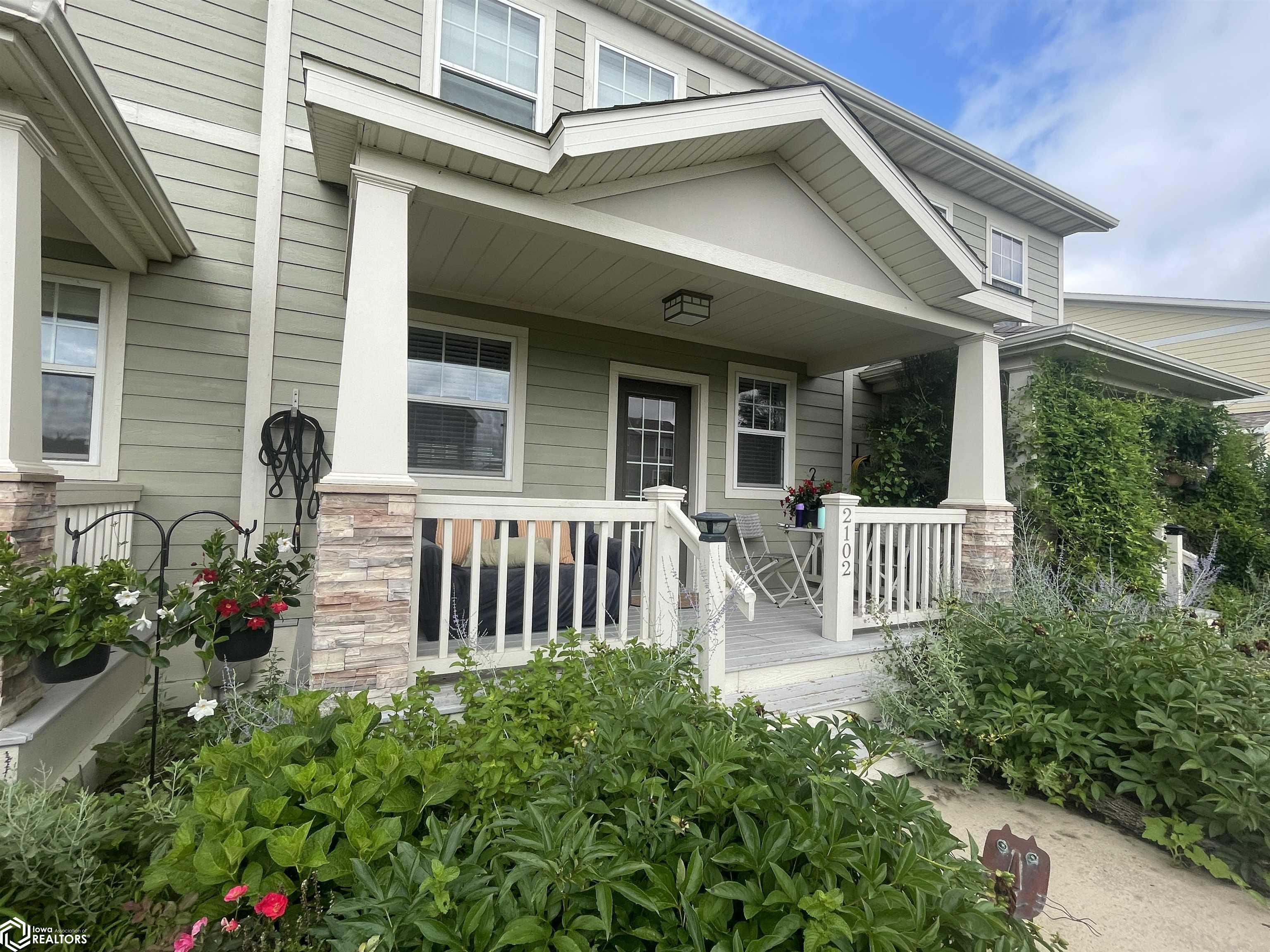 2102 Diamond Lane, Fairfield, Iowa image 1